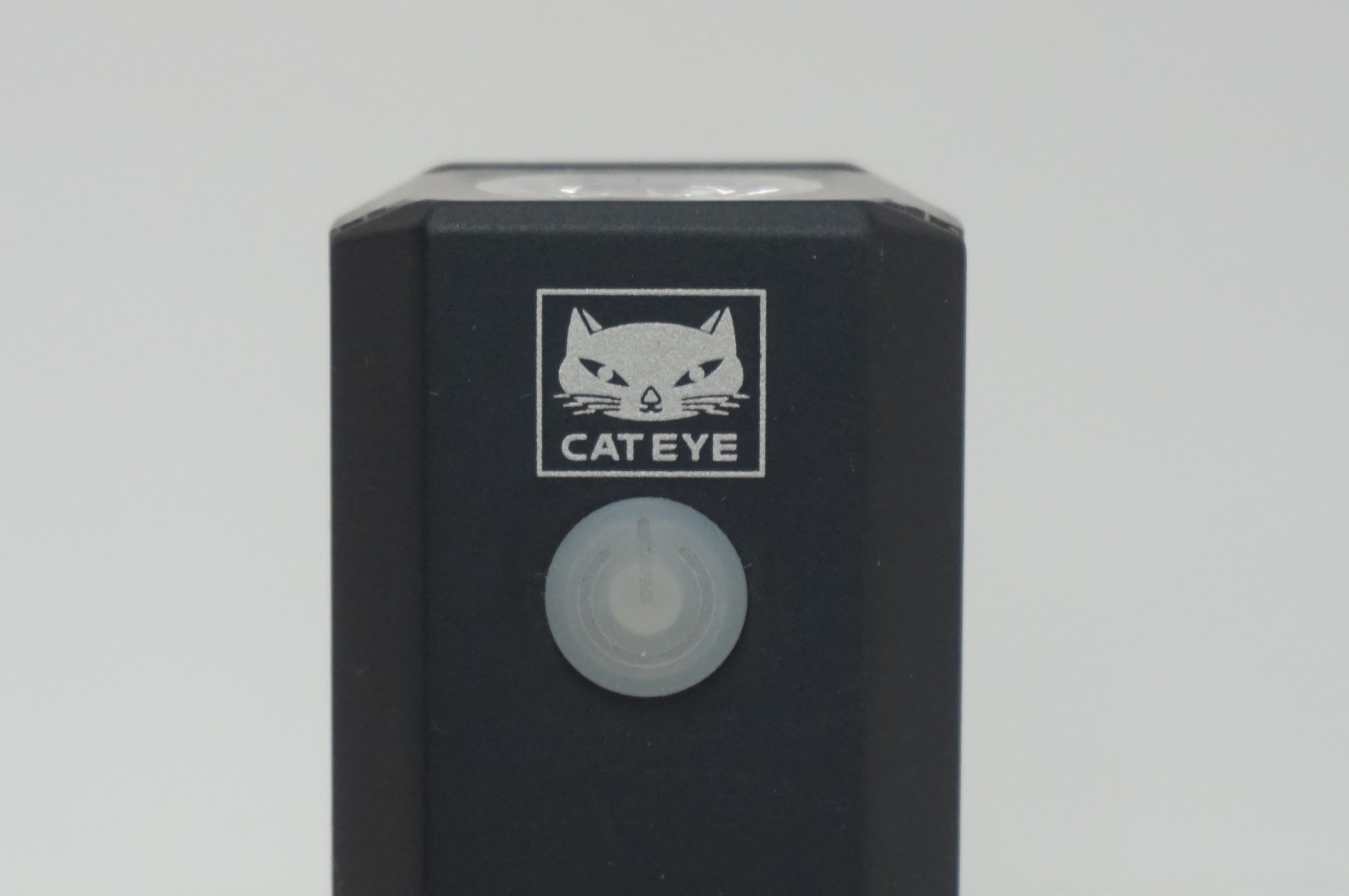 CATEYE 「キャットアイ」 AMPP800 フロントライト / 福岡店