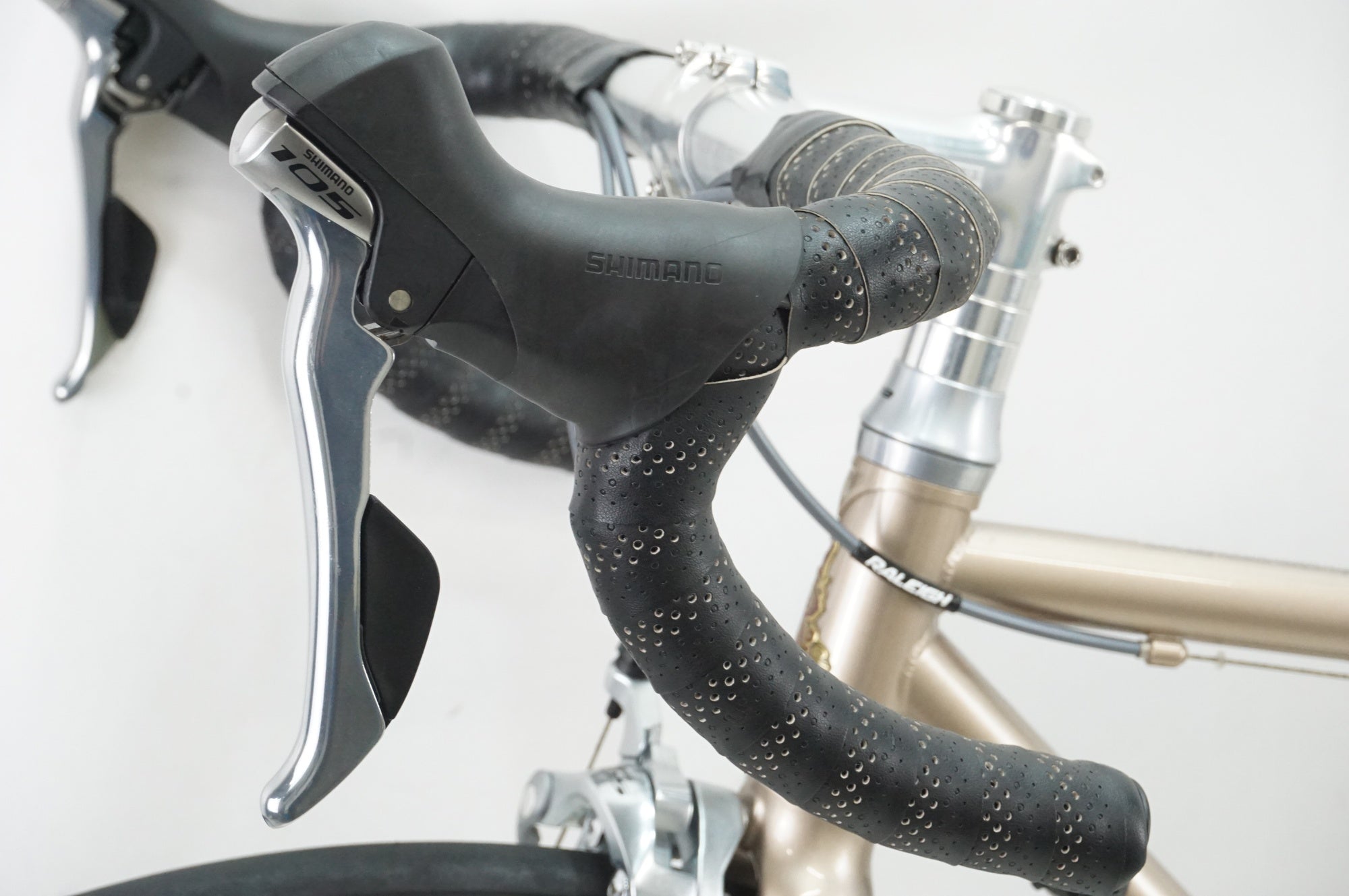 RALEIGH 「ラレー」 CRF CARLTON-F 2018年モデル ロードバイク