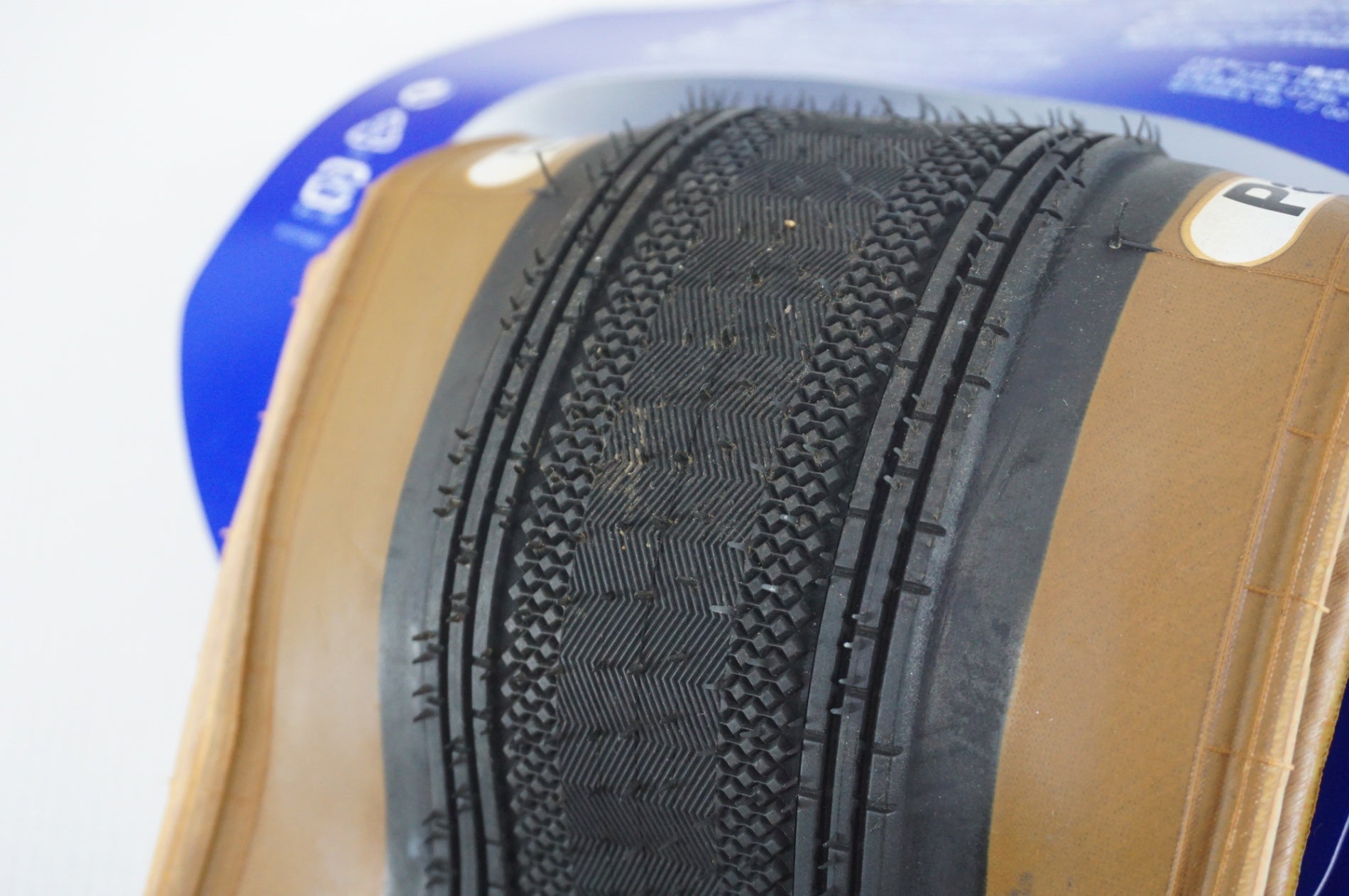 PANARACER 「パナレーサー」 GRAVELKING SS 27.5x1.90 タイヤセット / 阪急塚口店