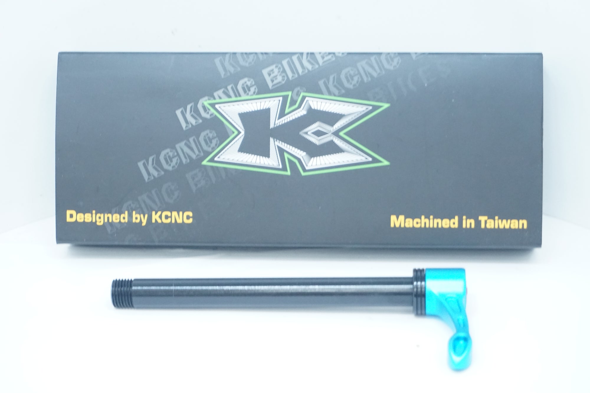 KCNC 「ケーシーエヌシー」 スルーアクスル / 大阪美原北インター店