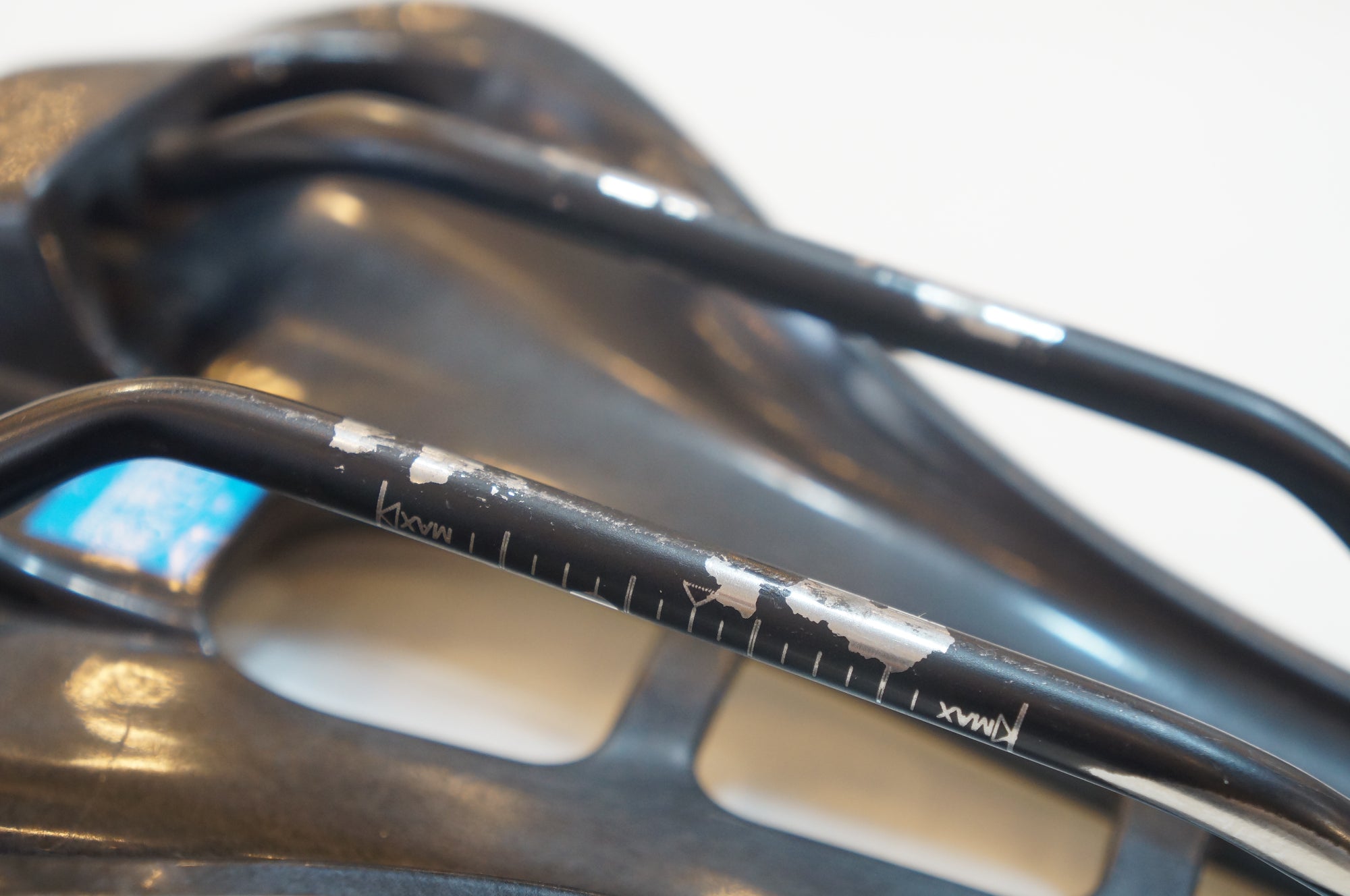 SHIMANO 「シマノ」 PRO STEALTH サドル / バイチャリ浦和ベース