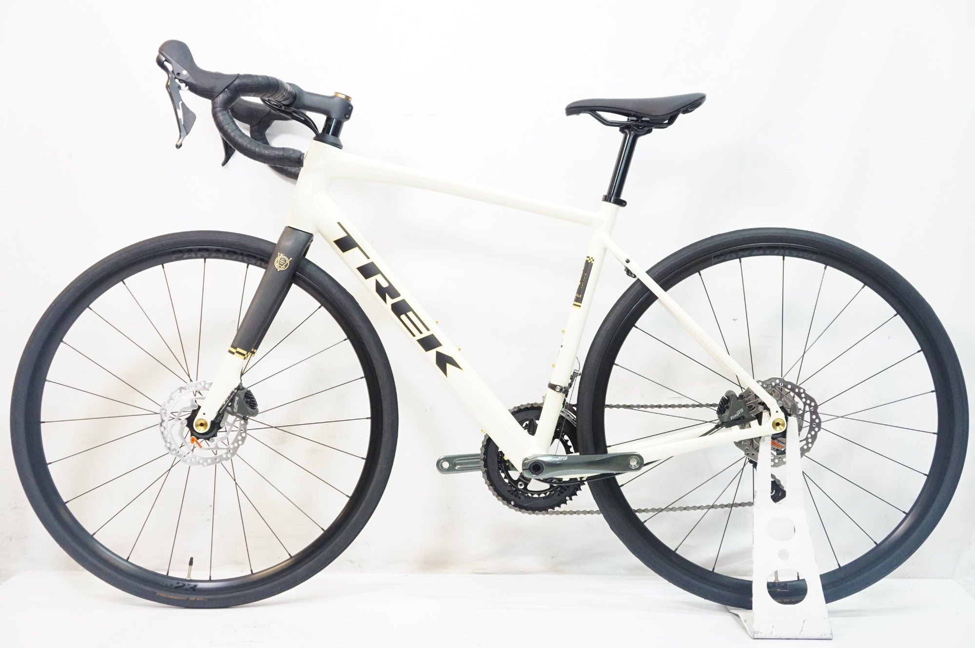 TREK 「トレック」 DOMANE AL 4 GEN 4 2025年モデル ロードバイク / 熊谷本店