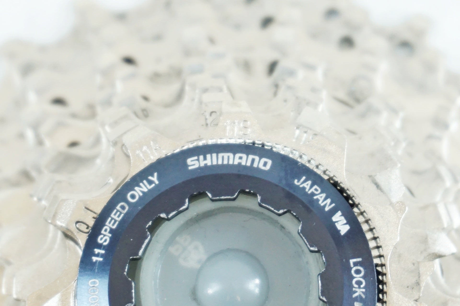 SHIMANO 「シマノ」 ULTEGRA CS-R8000 11-25T スプロケット / 有明