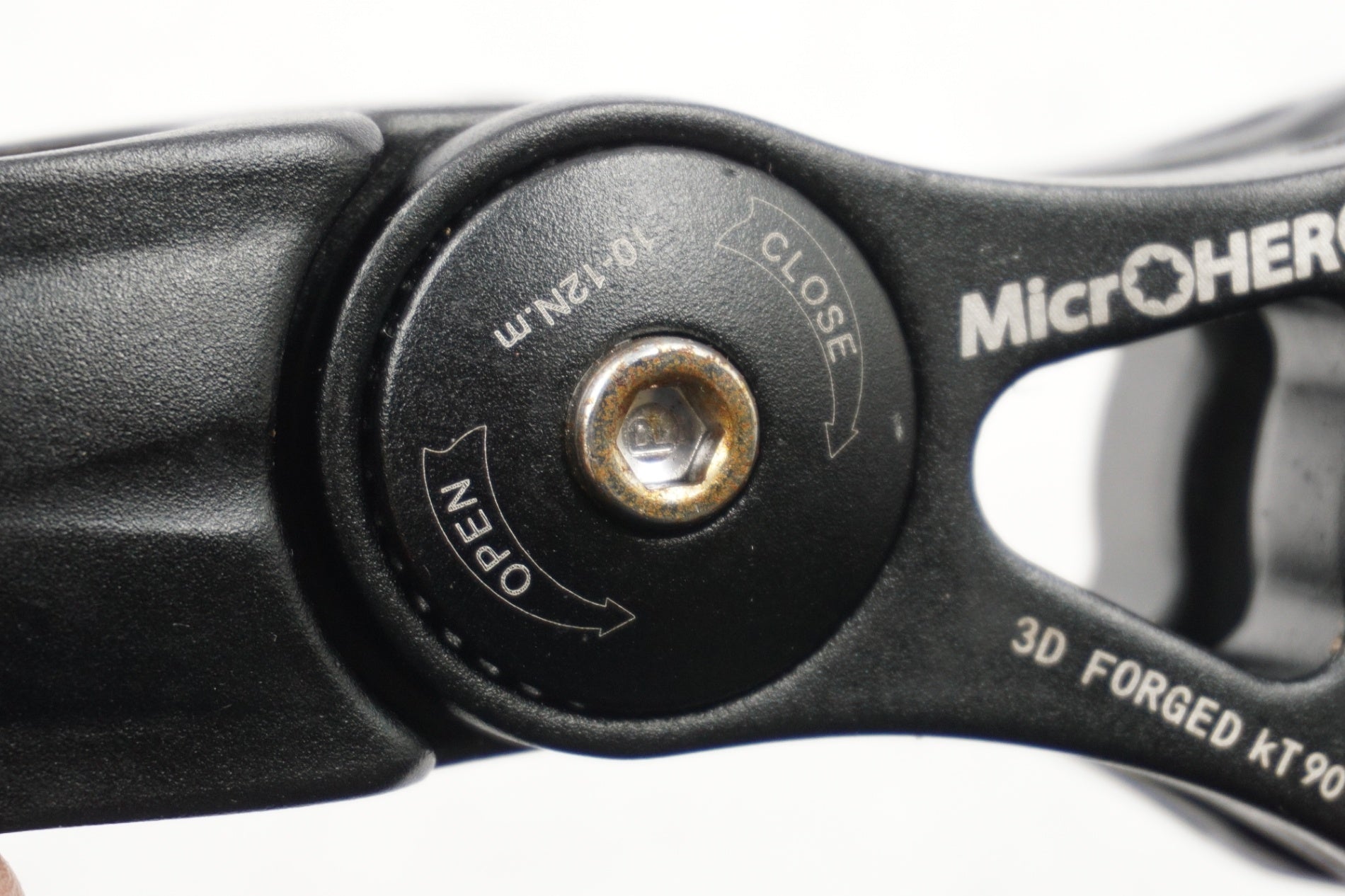 MICRO HERO 「マイクロヒーロー」 可変式 Φ31.8 90mm ステム / 奈良店