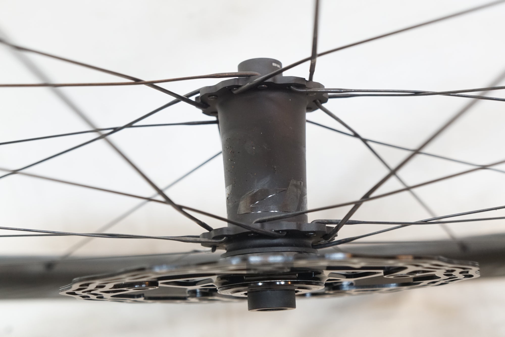 ZIPP 「ジップ」 353 NSW DISC シマノ11速 ホイールセット