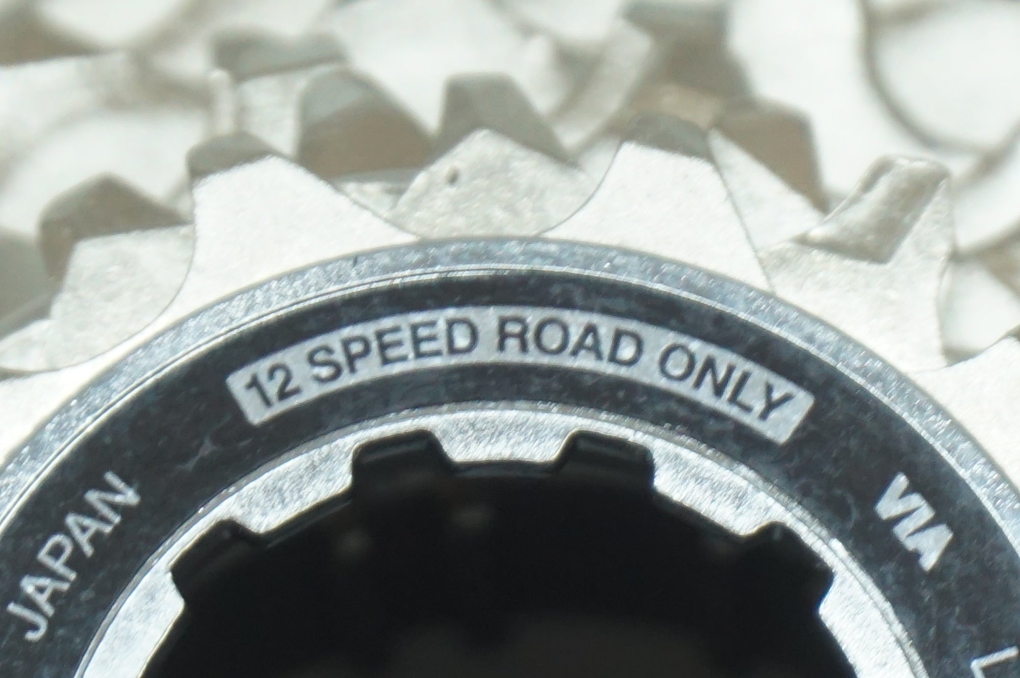 SHIMANO 「シマノ」 105 CS-R7100 11-34T スプロケット / 福岡店