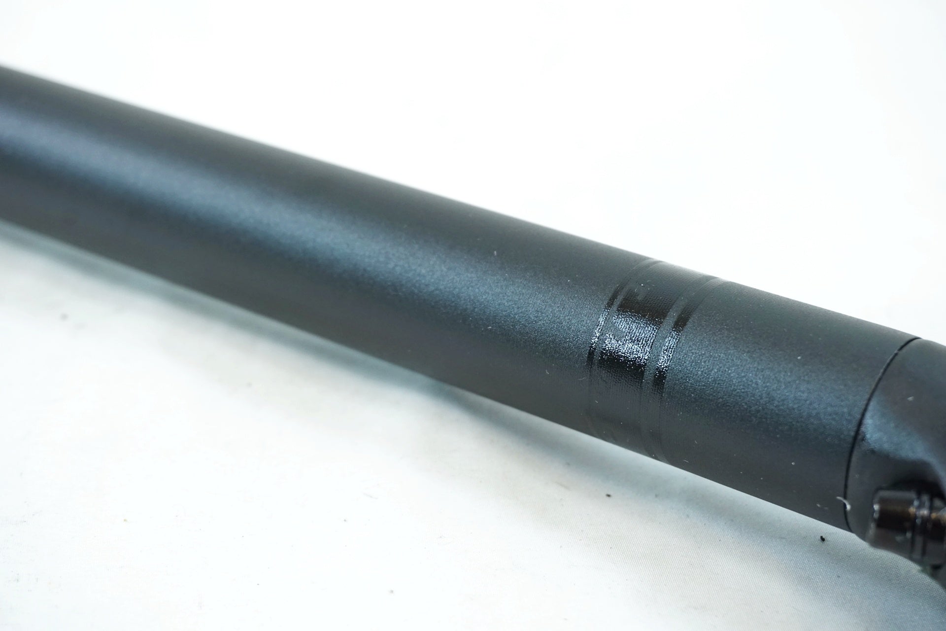 TIOGA 「タイオガ」 SCEPTER 350mm Φ30.9mm シートポスト / 有明ガーデン店