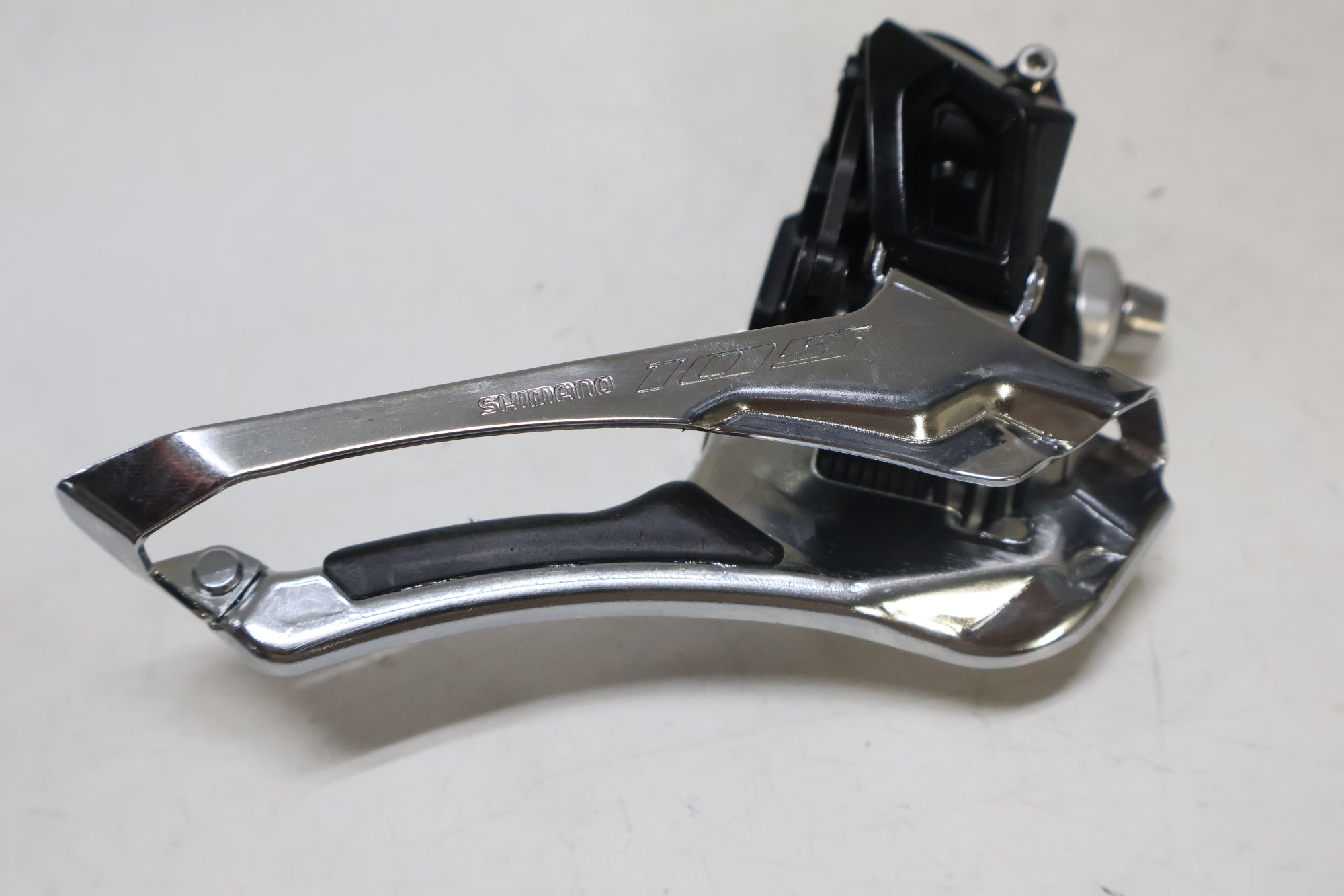 SHIMANO 「シマノ」 105 FD-R7000 フロントディレイラー / 高知店