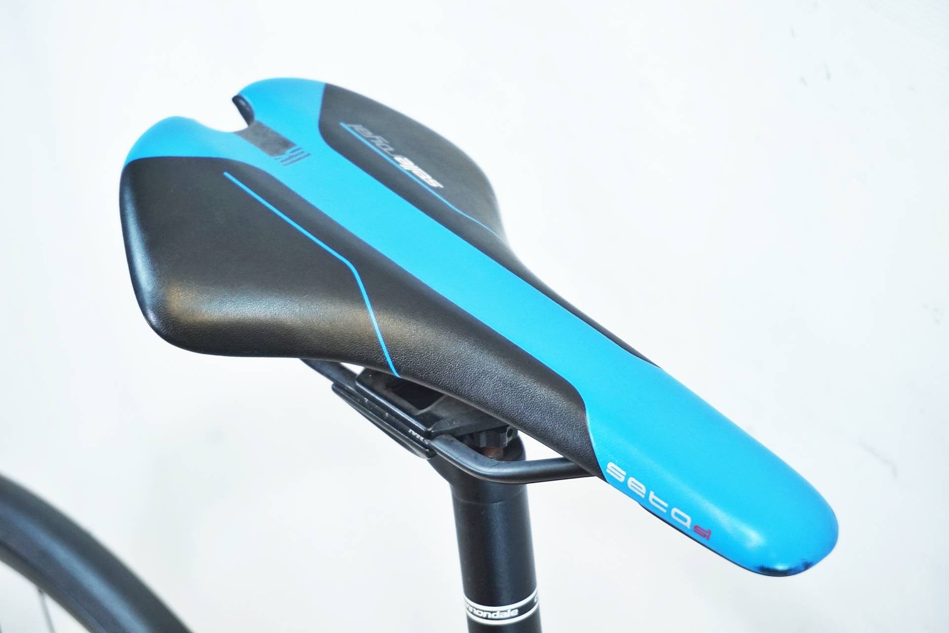 CANNONDALE 「キャノンデール」 CAAD12 DISC 105 2017年モデル ロードバイク / 有明ガーデン店