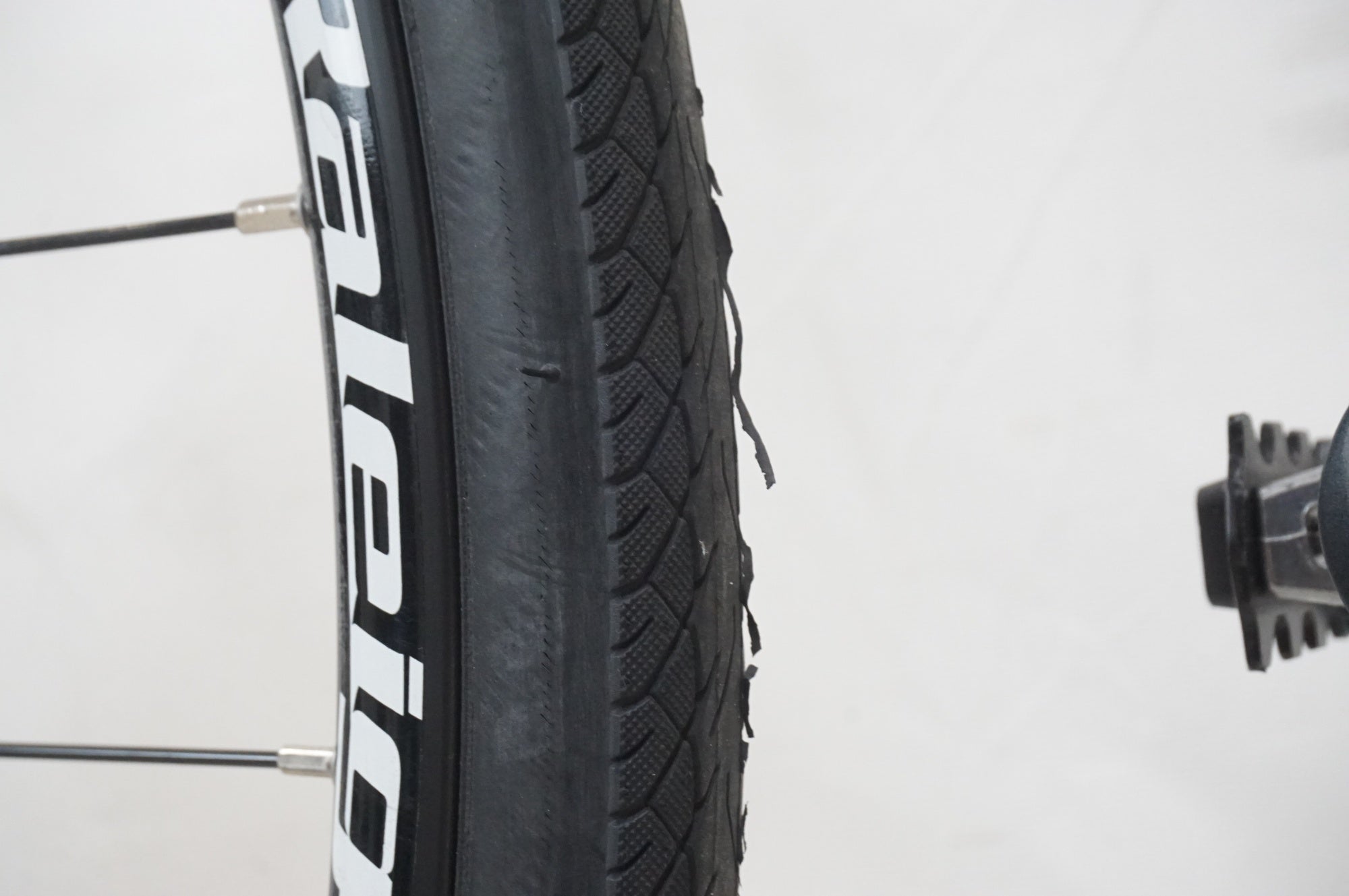 2022年ラレーcarltonB　送料込み アウトレットバーゲンセール！20%OFF！Raleigh（ラレー）CARLTON-B