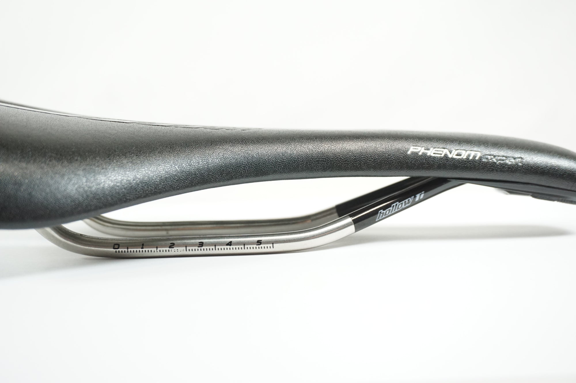 SPECIALIZED 「スペシャライズド」 PHENOM EXPERT サドル / 宇都宮店