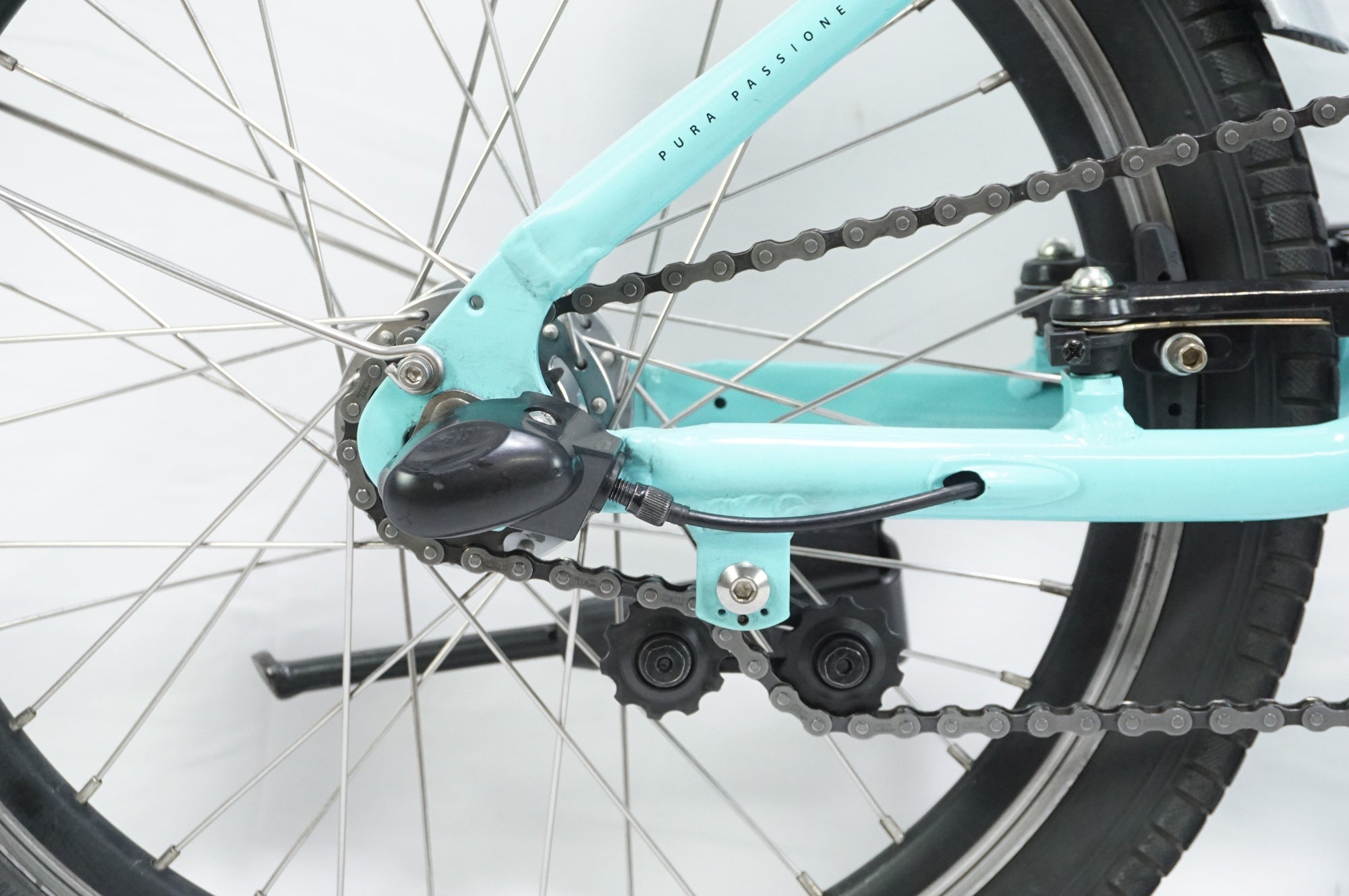 BENELLI 「ベネリ」 MINI LOOP 20+ 2022年モデル 電動アシスト自転車 / 中目黒店