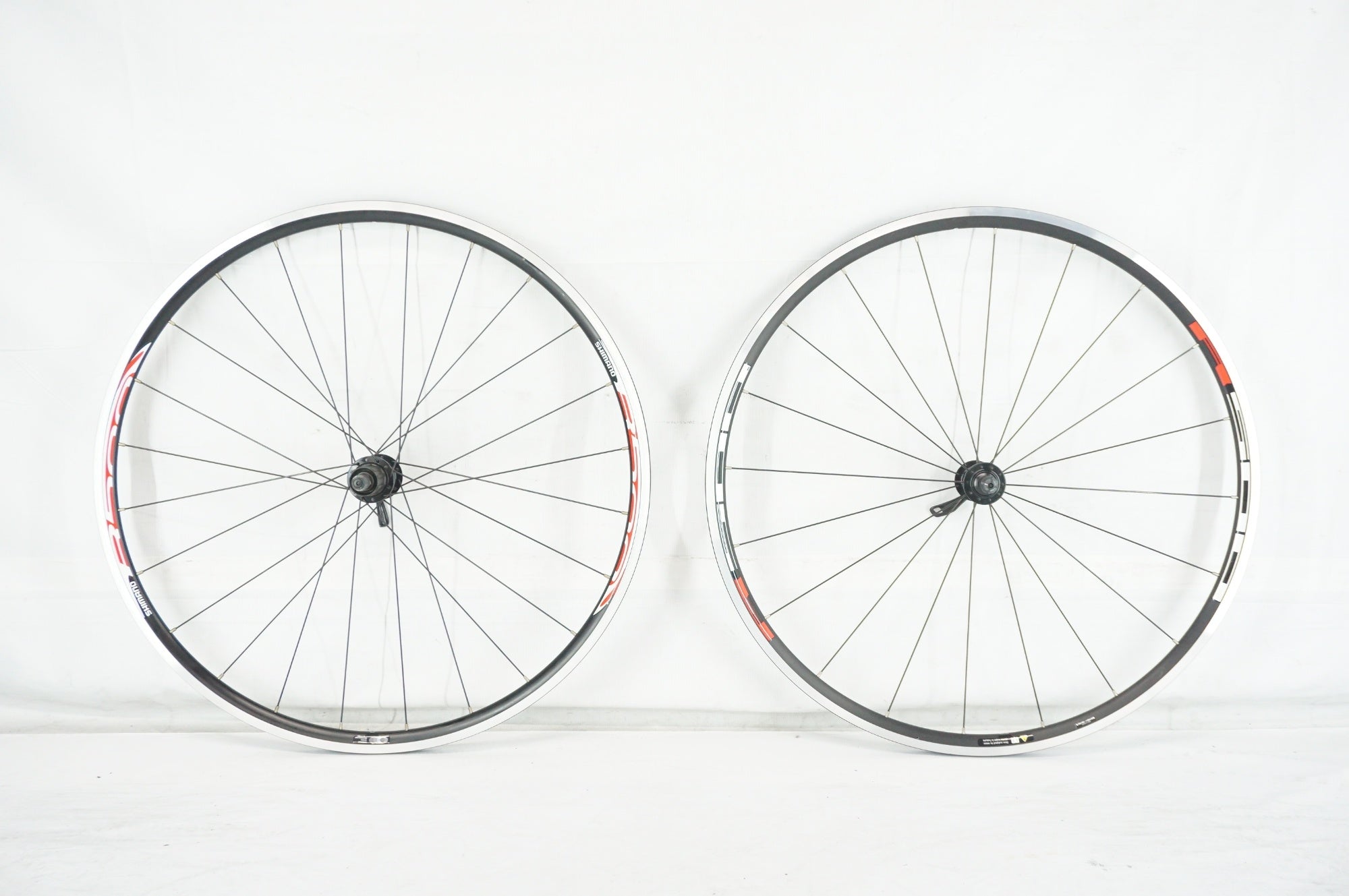 SHIMANO 「シマノ」 WH-R501 フロント WH-R500 リア ホイールセット / 阪急塚口店