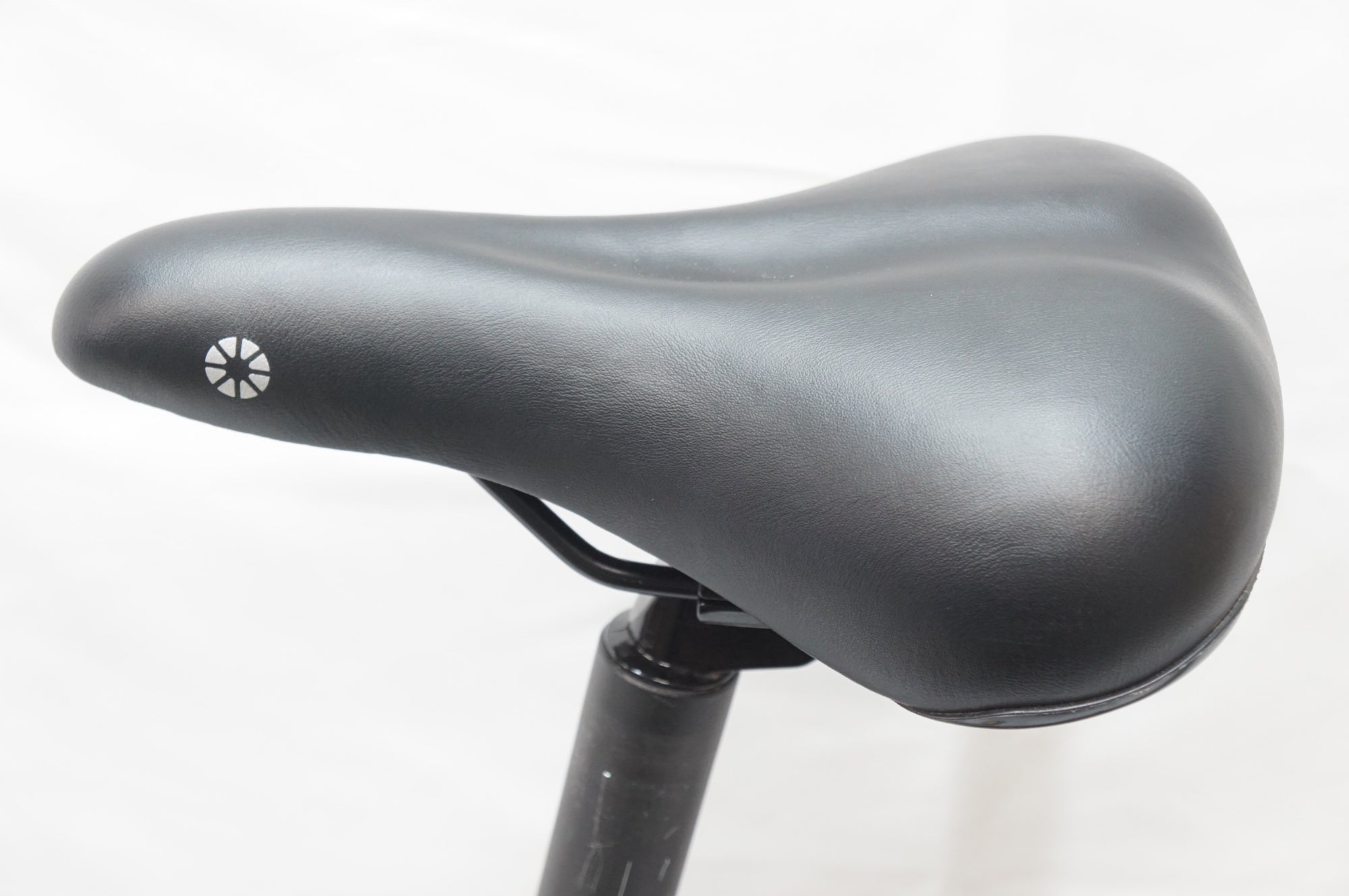 DAHON 「ダホン」 HIT LIMITED EDITION 2025年モデル 20インチ 折り畳み自転車 / 大宮店
