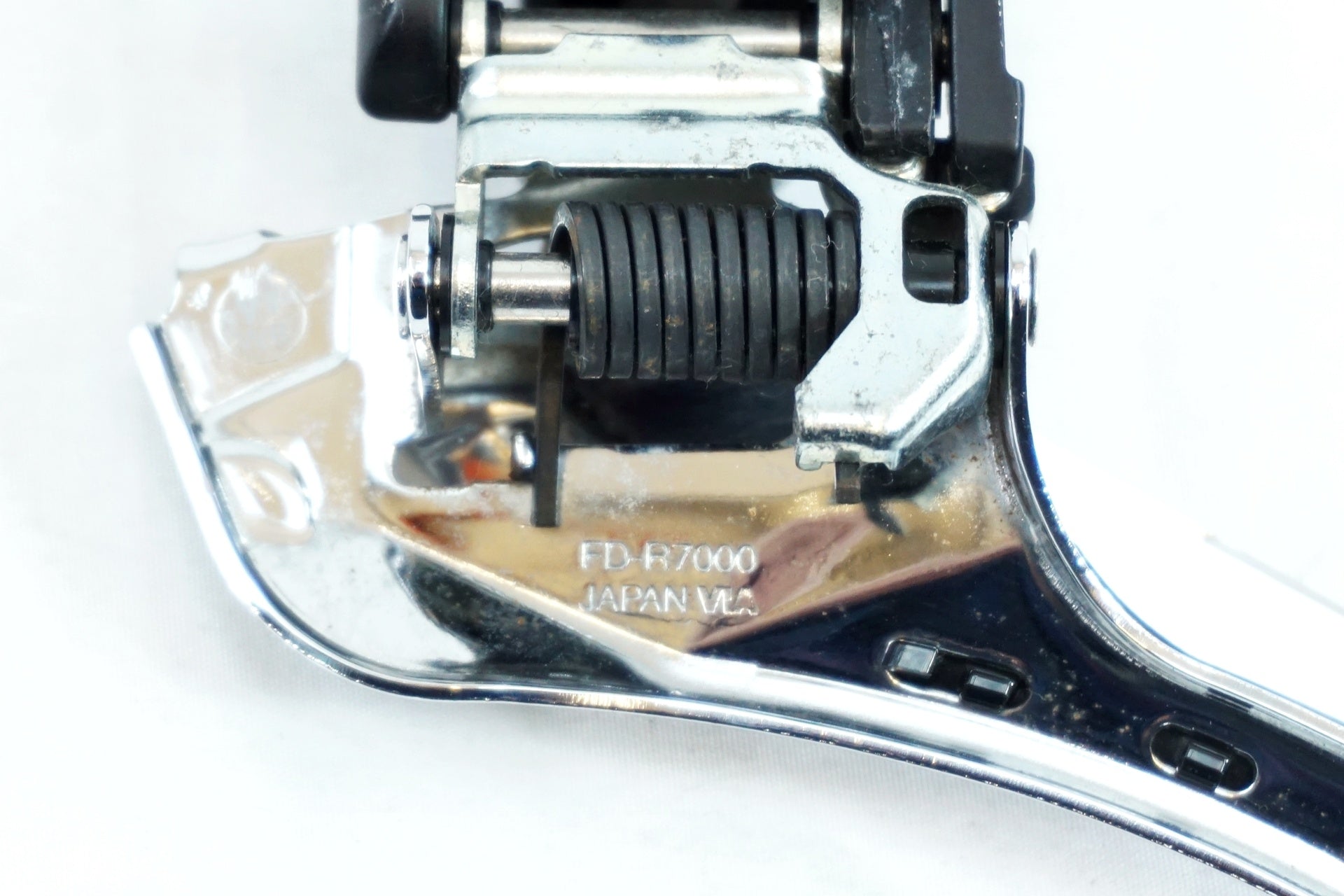 SHIMANO 「シマノ」 105 FD-R7000 フロントディレイラー / 有明ガーデン店