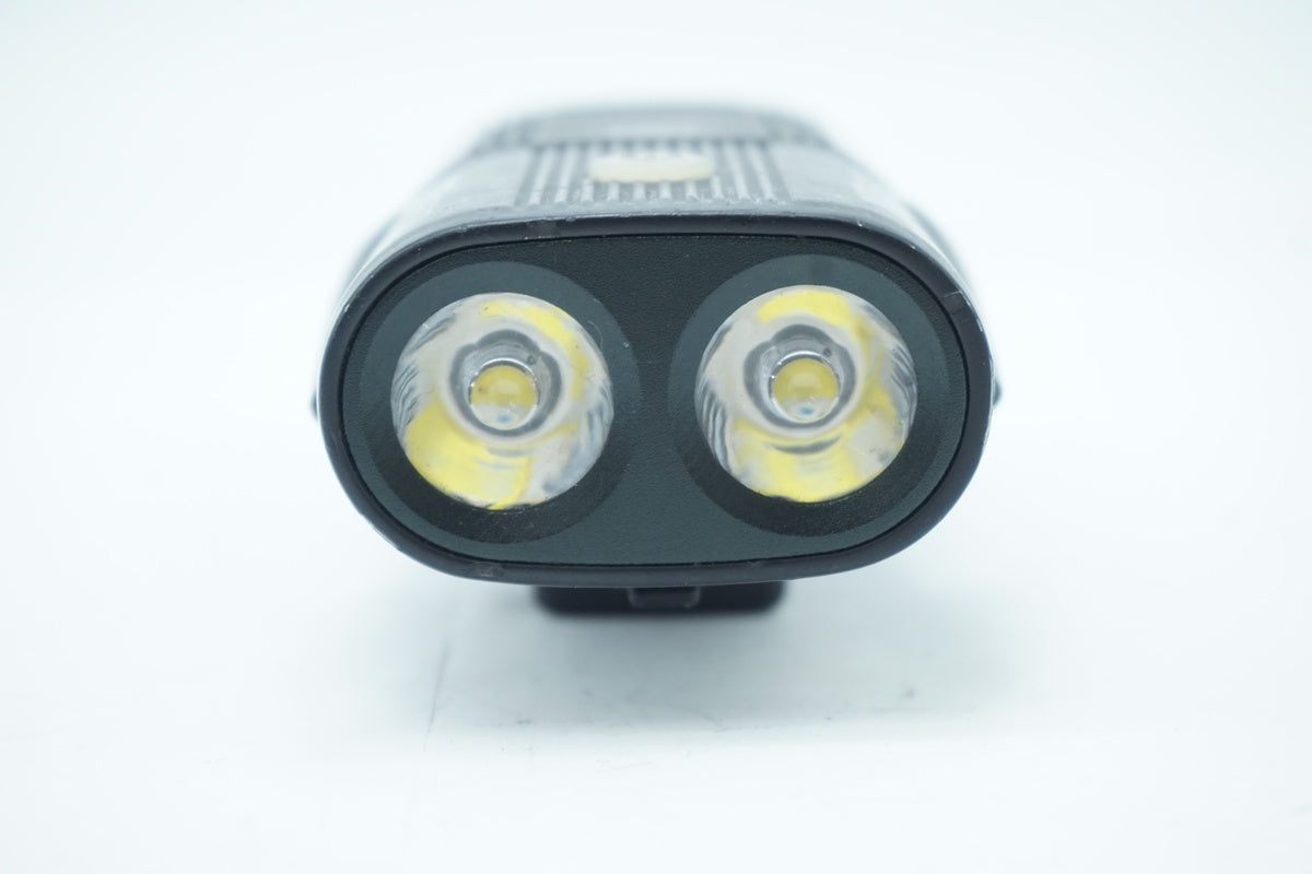 CATEYE「キャットアイ」 VOLT1600 フロントライト/ 京都西院店