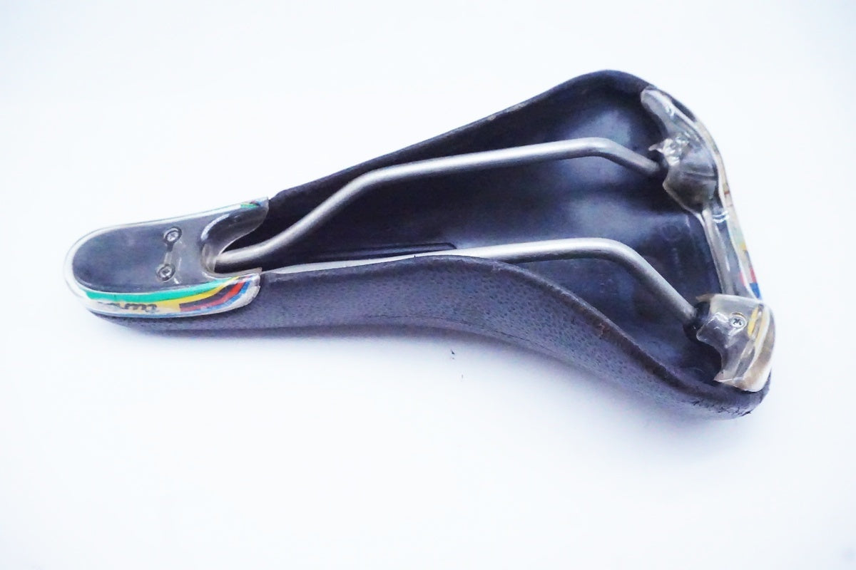 SELLE ITALIA「セライタリア」 TURBO SUPER TURBO サドル/ 京都西院店