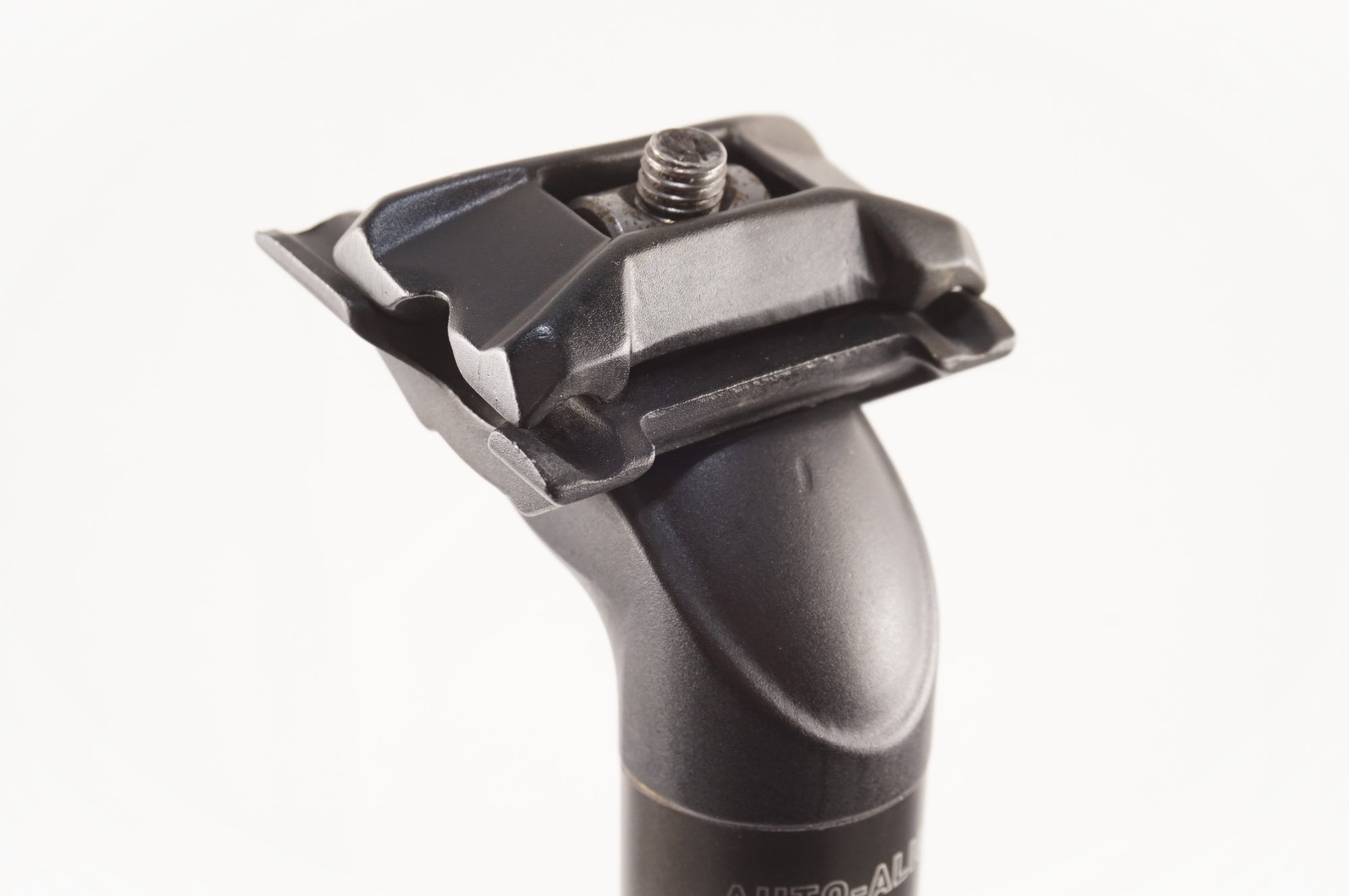 GIANT 「ジャイアント」 D-FUSE AUTO-ALIGN SEATPOST 360mm シートポスト / 中目黒店