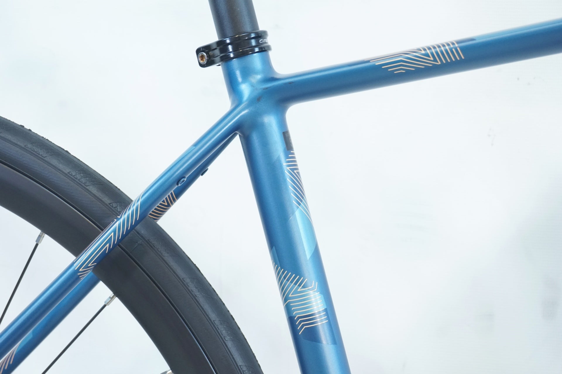 ORBEA 「オルベア」 AVANT H30 2025年モデル ロードバイク / 有明ガーデン店