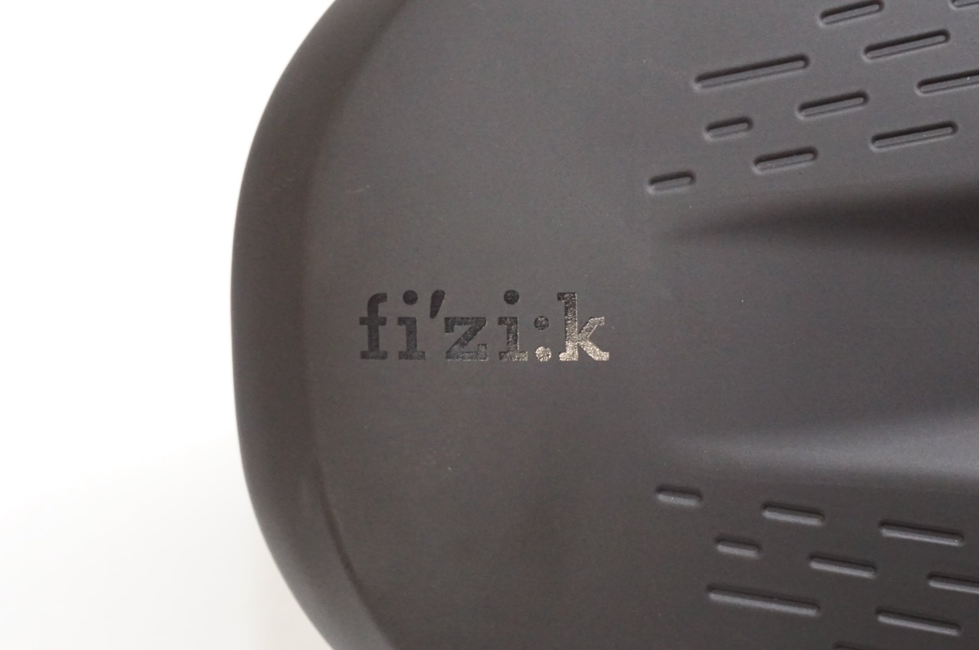 FIZIK 「フィジーク」 TERRA ARGO X3 サドル / 大宮店