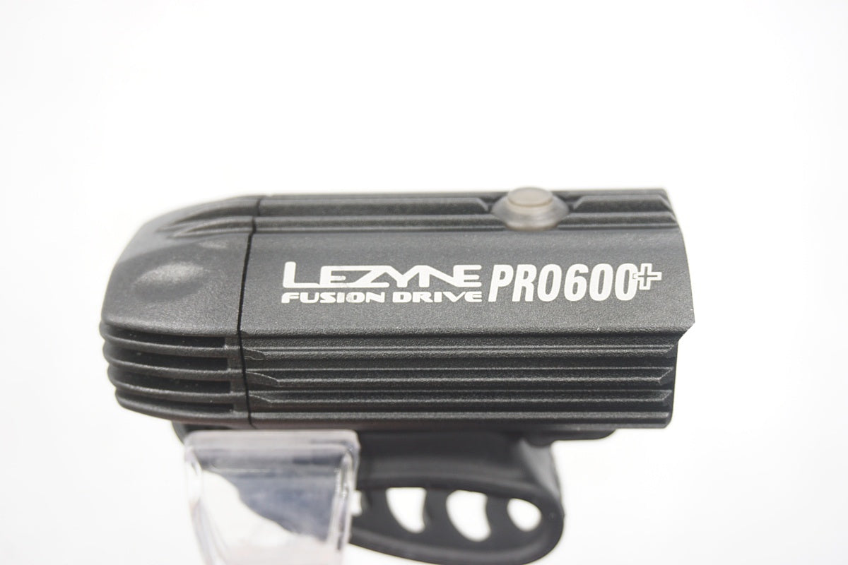 LEZYNE 「レザイン」 FUSION DRIVE PRO600+ フロントライト / 奈良店