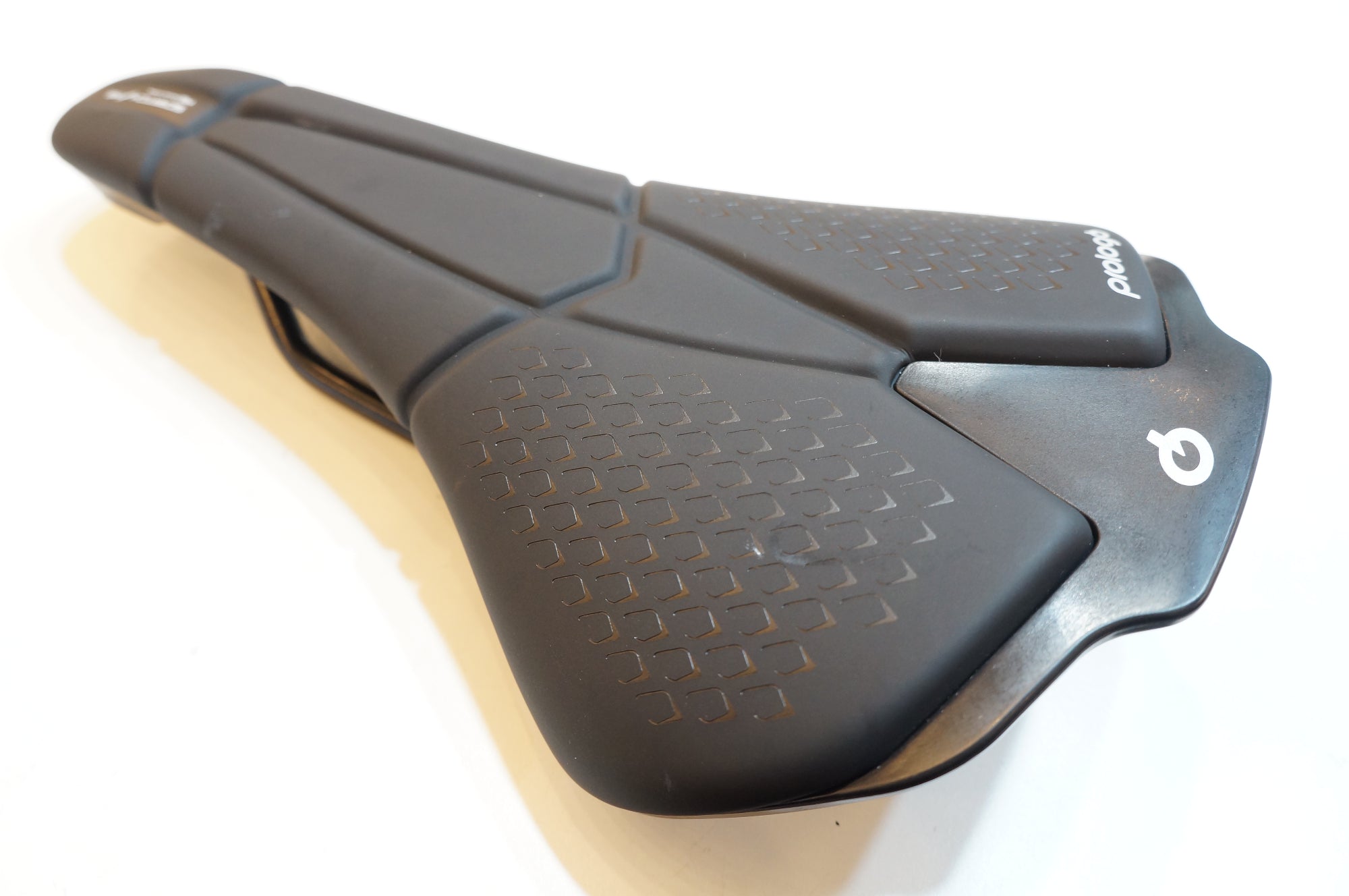 PROLOGO 「プロロゴ」 SCRATCH MS サドル / バイチャリ浦和ベース