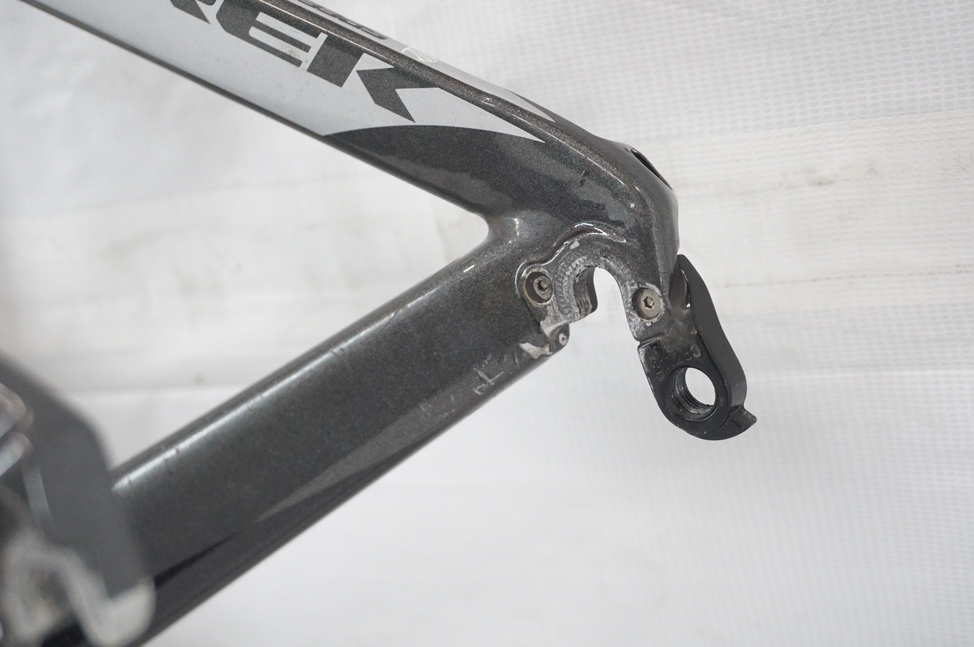 ジャンク TREK 「トレック」 SPEED CONCEPT 7.5 2012年モデル フレーム