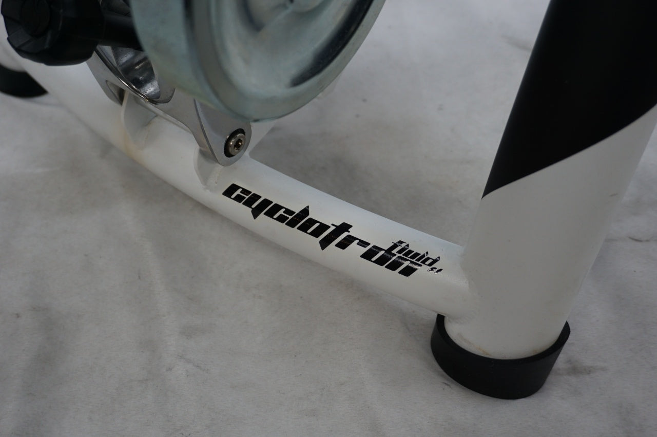 GIANT 「ジャイアント」 CYCLOTRON FLUID ST サイクルトレーナー