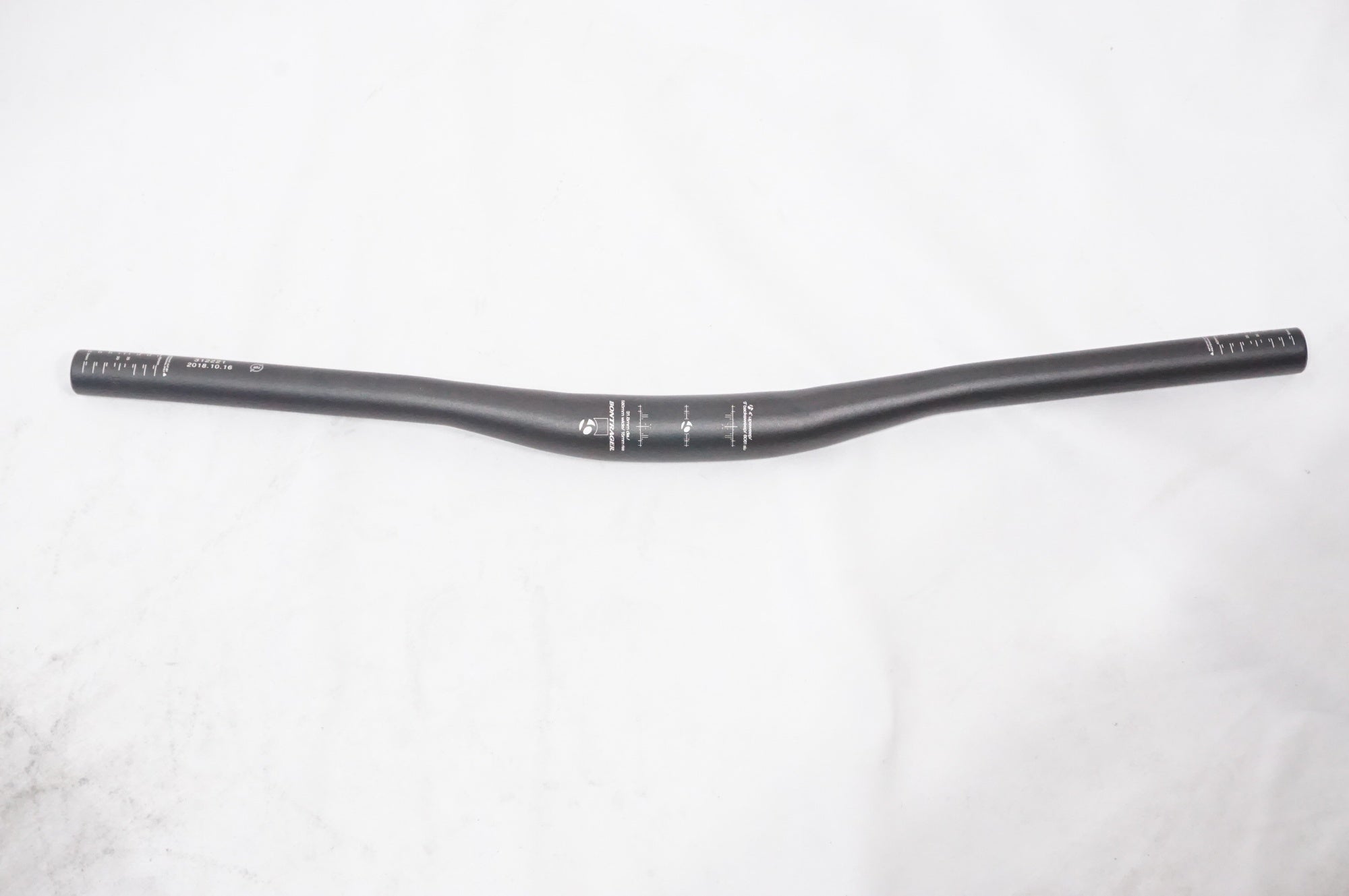 BONTRAGER 「ボントレガー」 φ31.8 580mm ライザーバー / AKIBA店