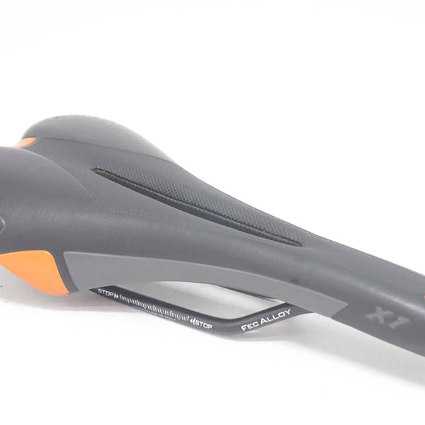 メーカー直売 - 人気ランキング SELLE ITALIA 「セライタリア」 X1 サドル / 大阪門真店 セライタリア