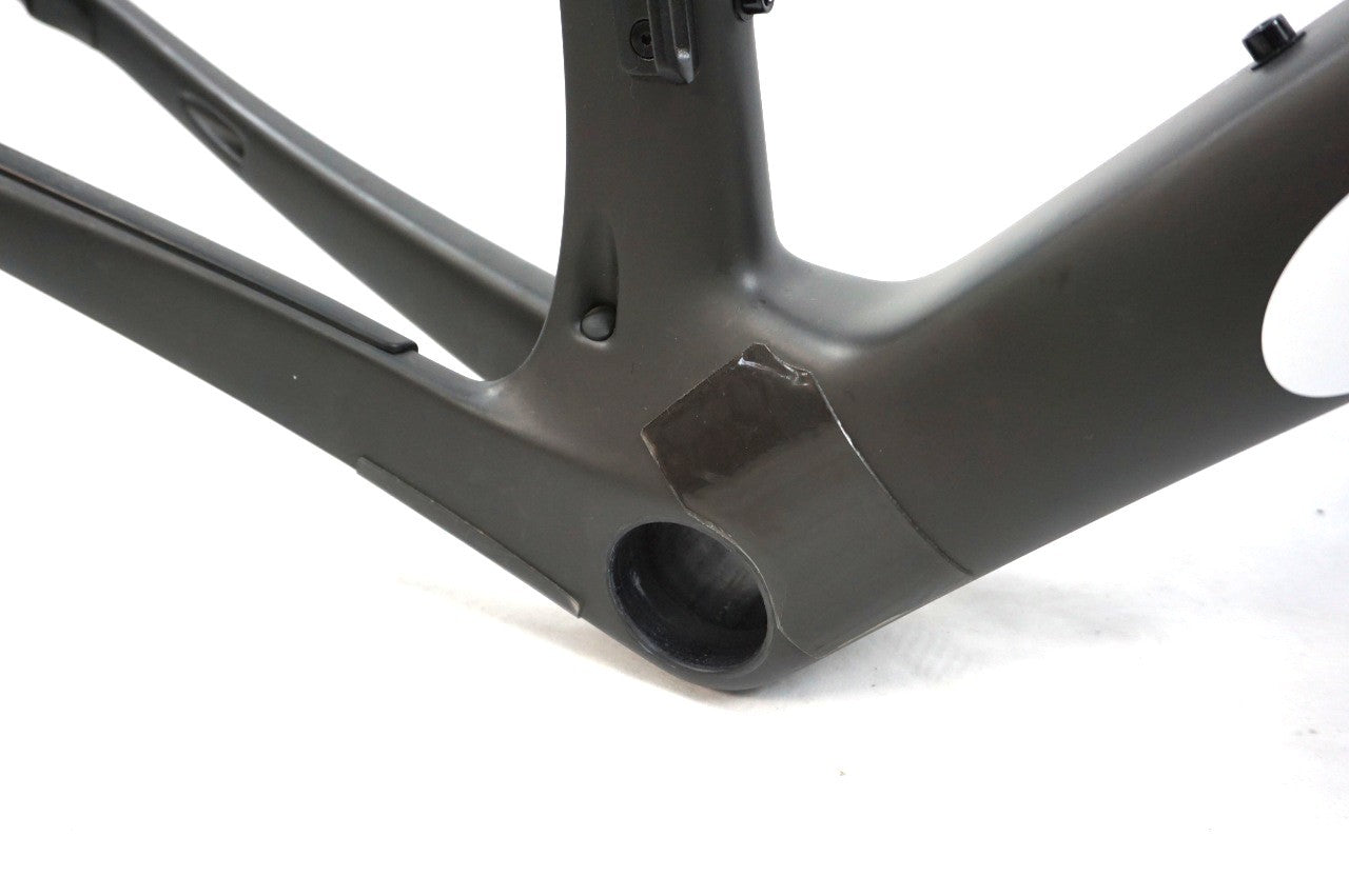 CERVELO 「サーベロ」 CALEDONIA 5 2022年モデル ロードバイク フレームセット / 川越店