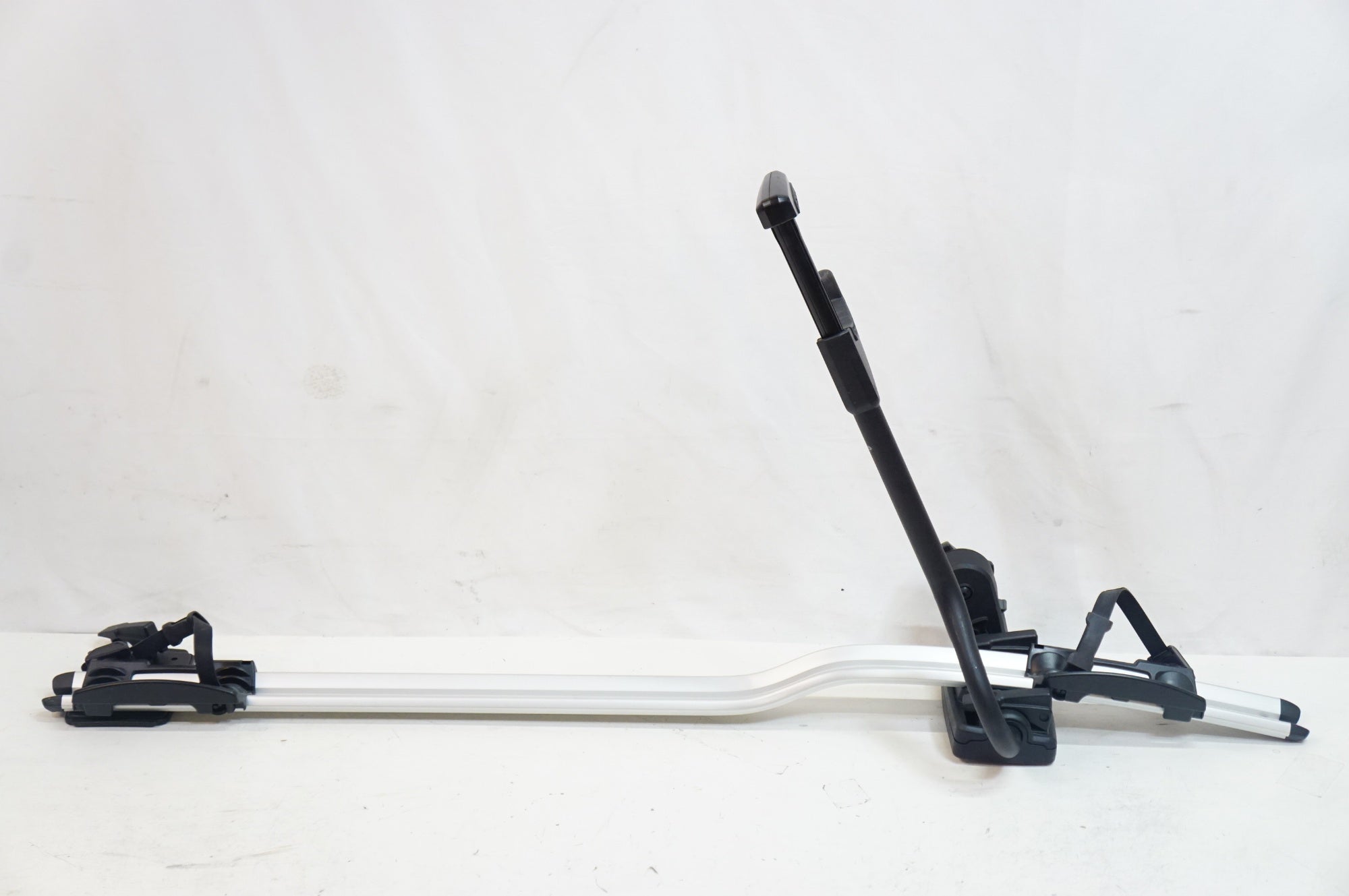 THULE 「スーリー」 PRORIDE 598 サイクルキャリア / 熊谷本店