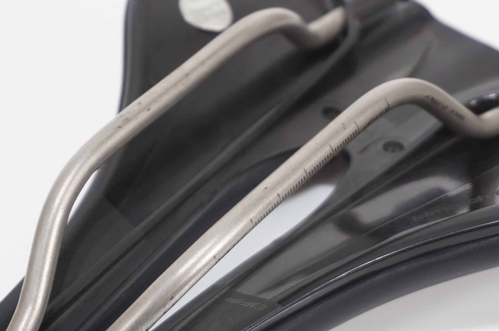 SELLE ITALIA 「セライタリア」 MAX NOVUS BOOST EVO Ti316 SUPERFLOW サドル / AKIBA店