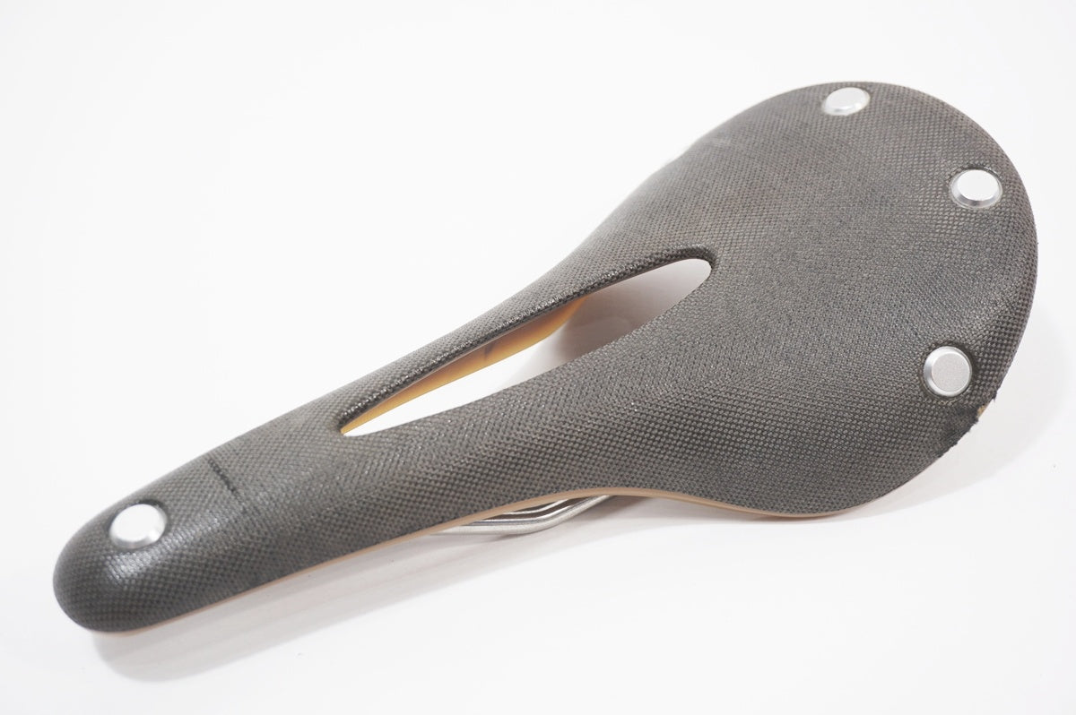 BROOKS 「ブルックス」 CAMBIUM C15 サドル / 世田谷店