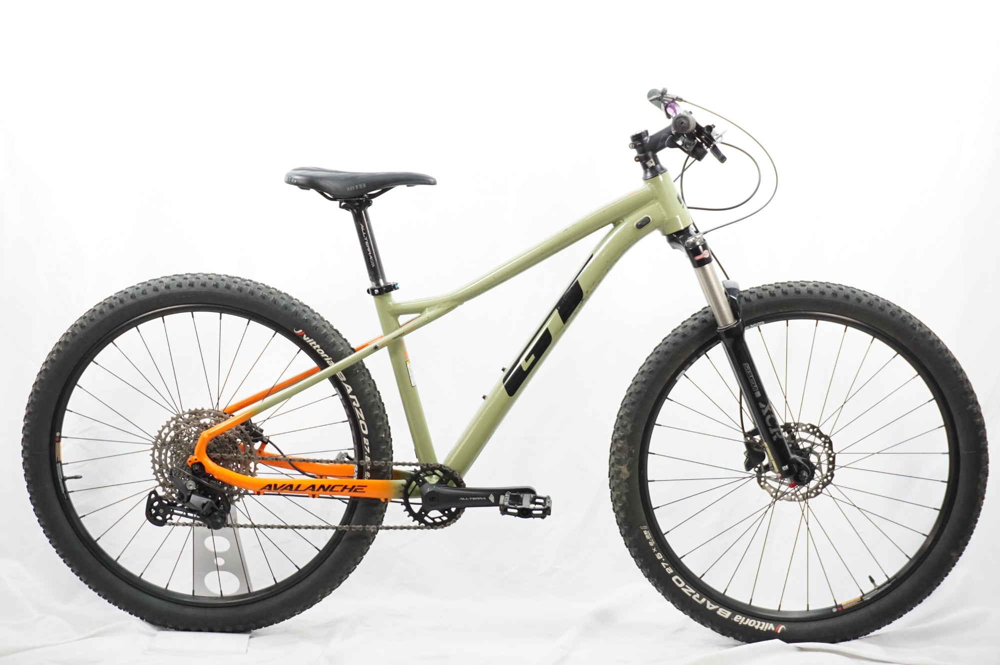 ジャンク GT 「ジーティー」 AVALANCHE ELITE 27.5 2020年モデル マウンテンバイク / 川越店