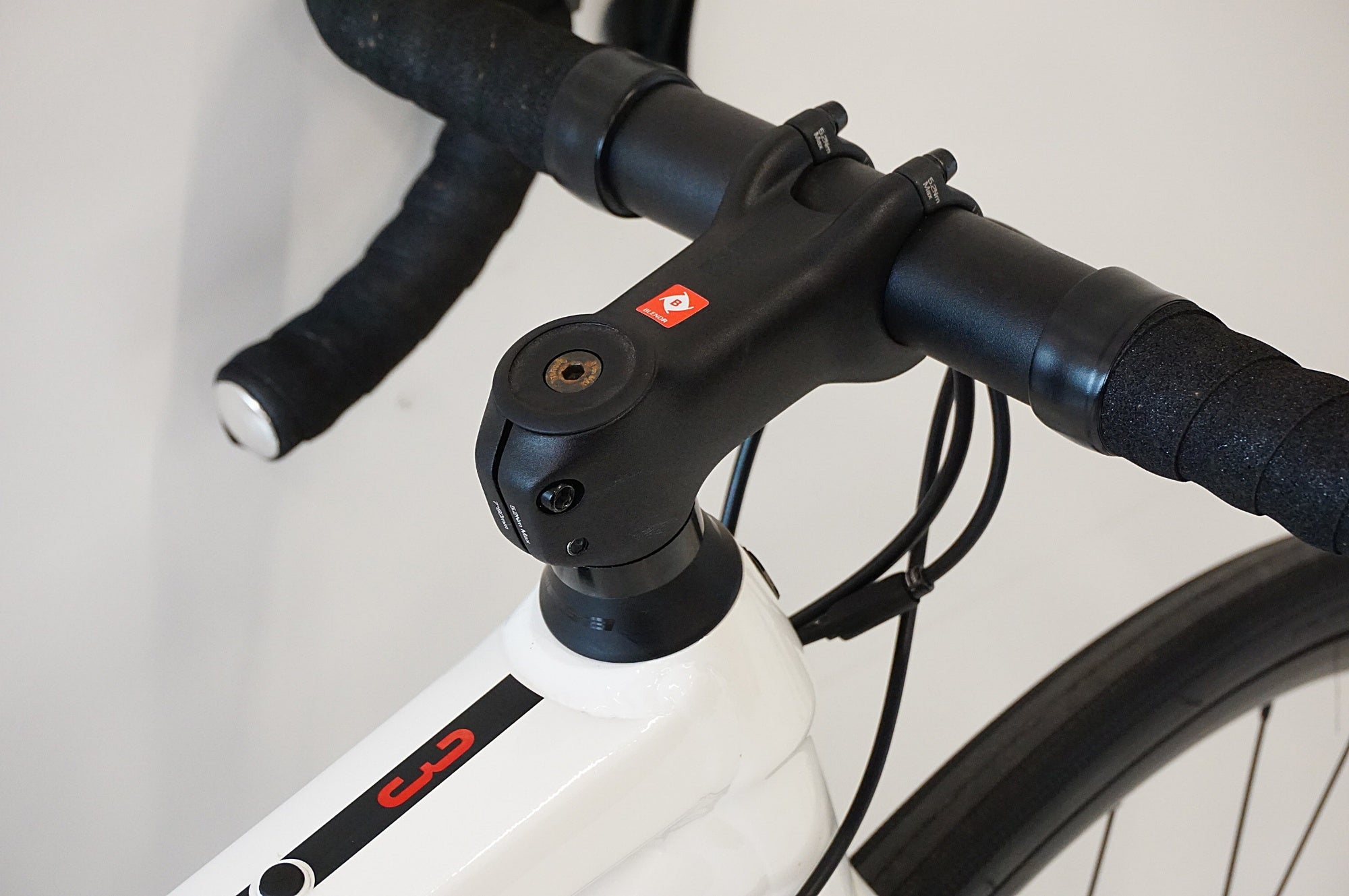 TREK 「トレック」 DOMANE AL 3 DISC 2022年モデル ロードバイク / 浜松店