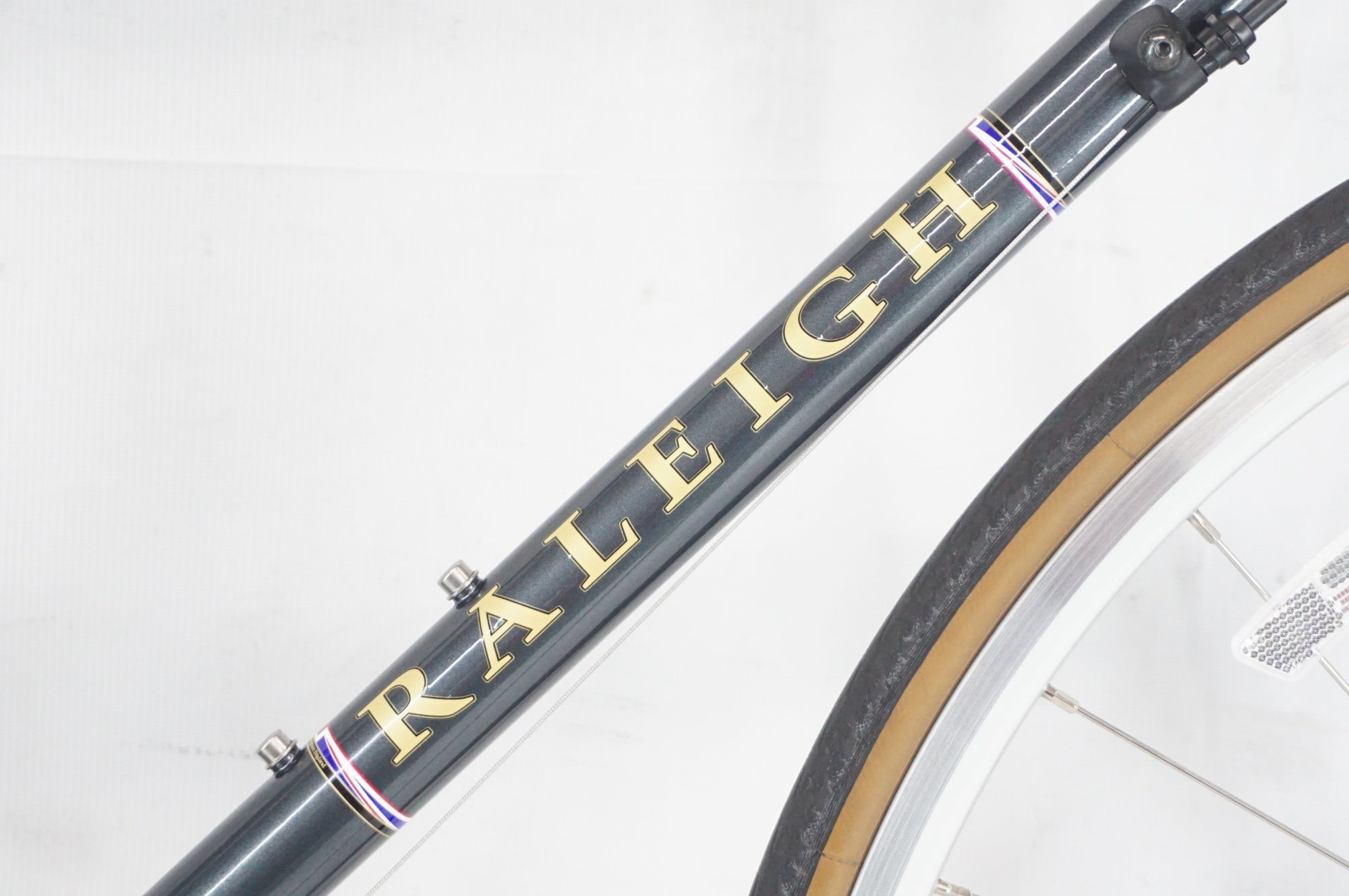 RALEIGH 「ラレー」 RADFORD CLASSIC RFC CLARIS 2025年モデル クロス