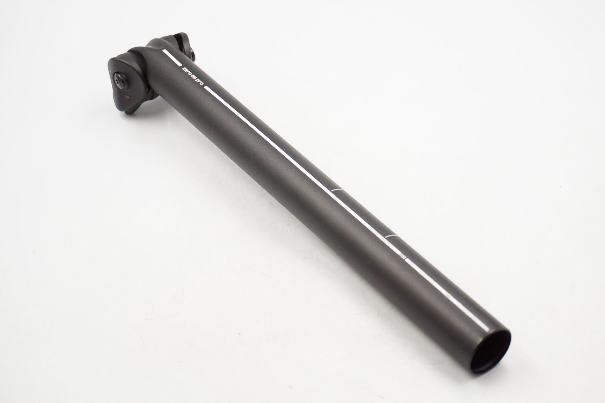 3T 「スリーティー」 ZERO25 PRO Φ31.8 350mm シートポスト / 奈良店