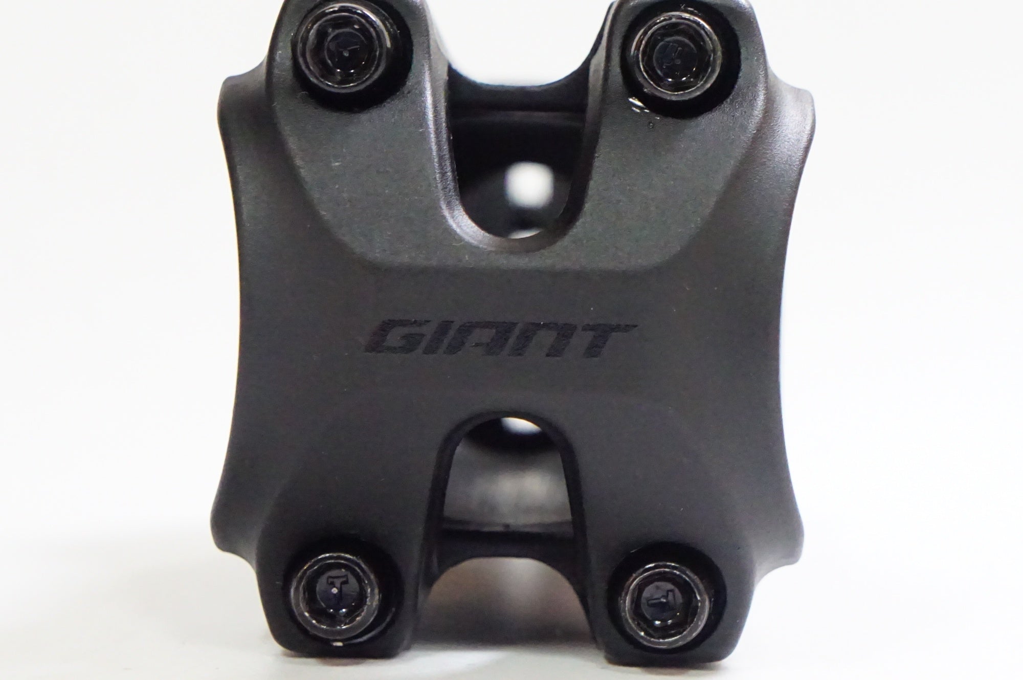 GIANT 「ジャイアント」 CONTACT φ31.8 70mm ステム / 熊谷本店