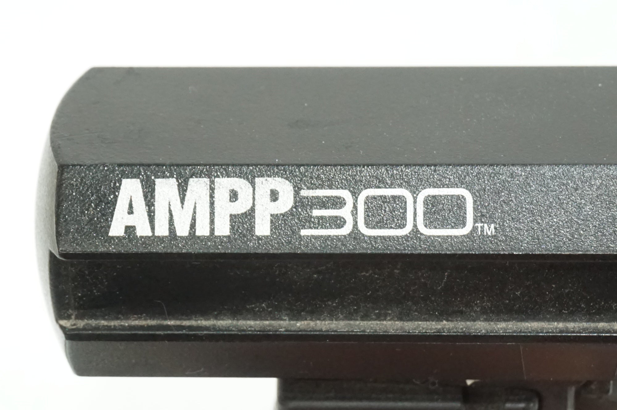 CATEYE 「キャットアイ」 AMPP300 フロントライト / 大宮店