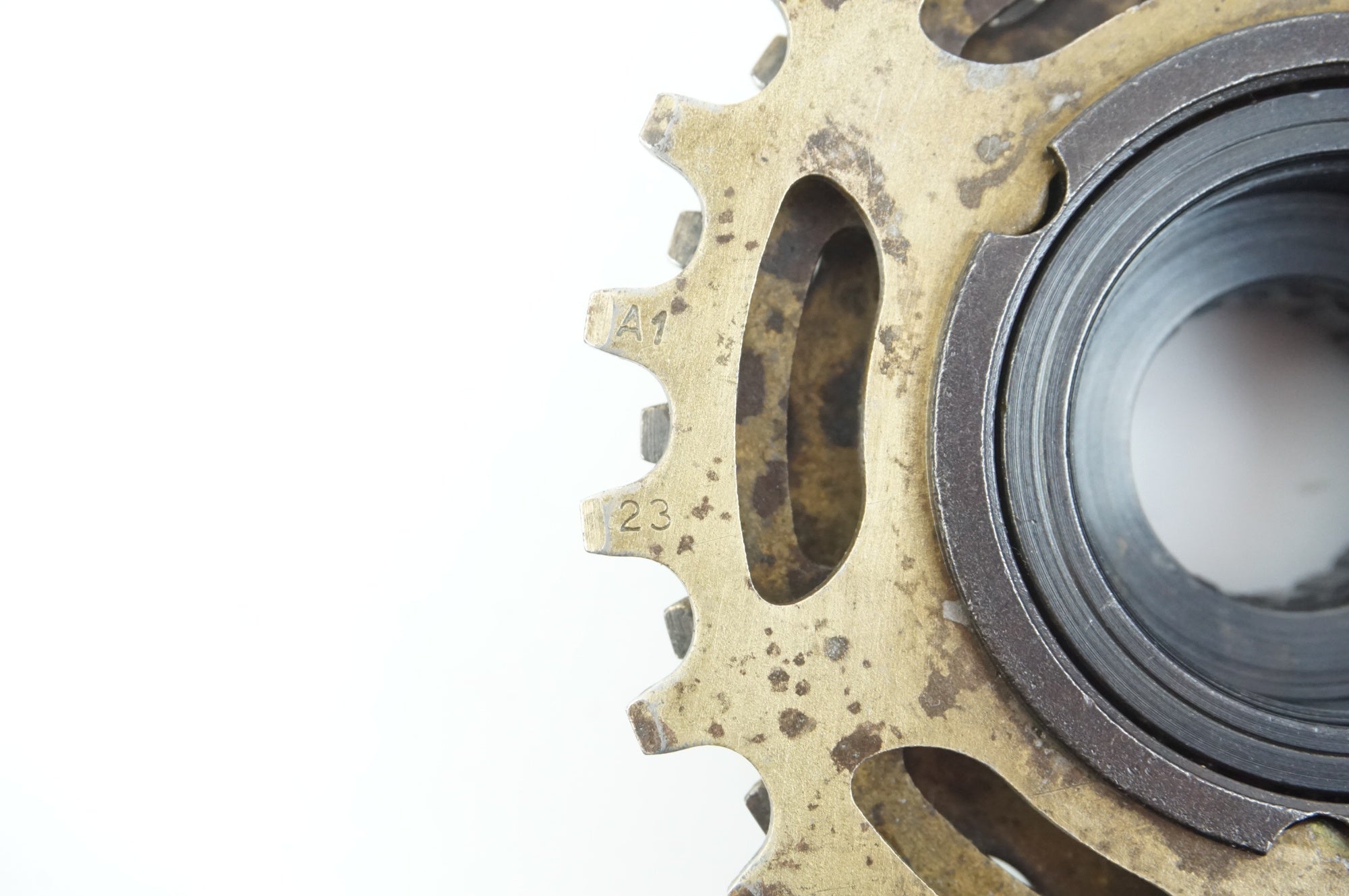 REGINA 「レジナ」 SYNCHRO 90 6S 13-23T ボスフリースプロケット / 中目黒店