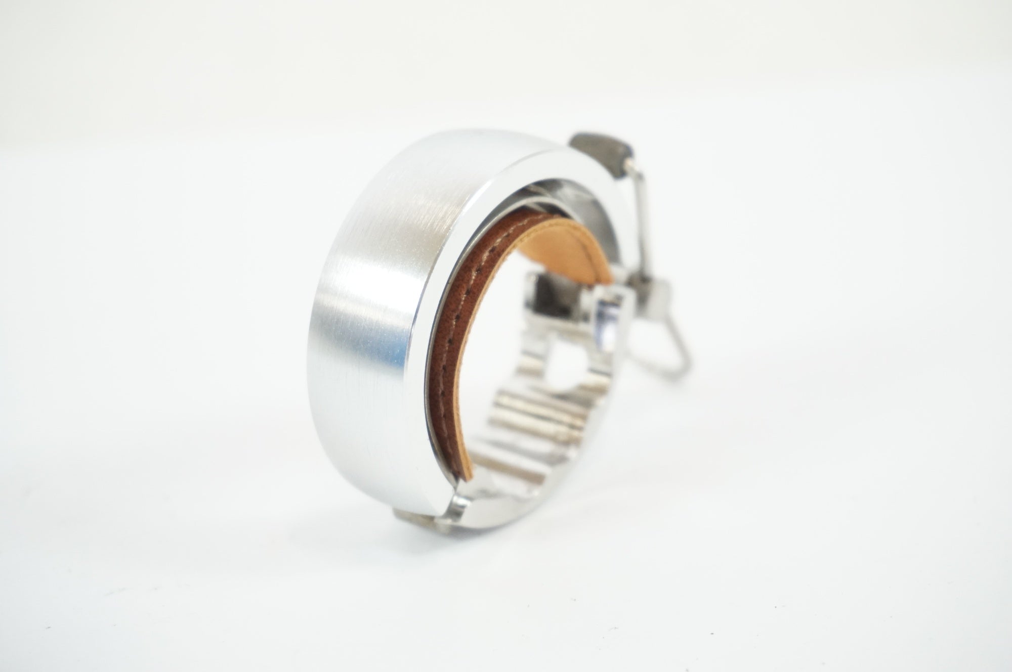 KNOG 「ノグ」 Oi LUXE ベル / 宇都宮店