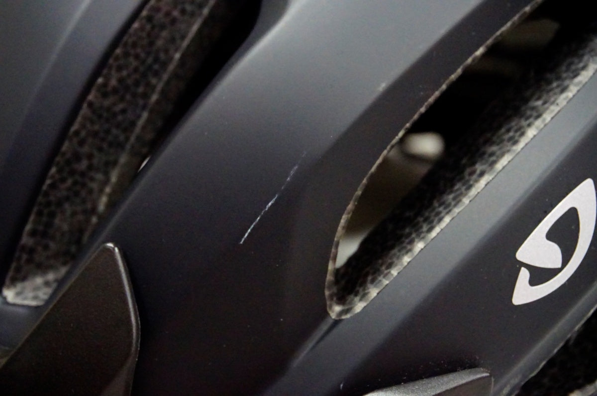 GIRO 「ジロ」 FIXTUREⅡ 54-61cm ヘルメット / 名古屋大須店