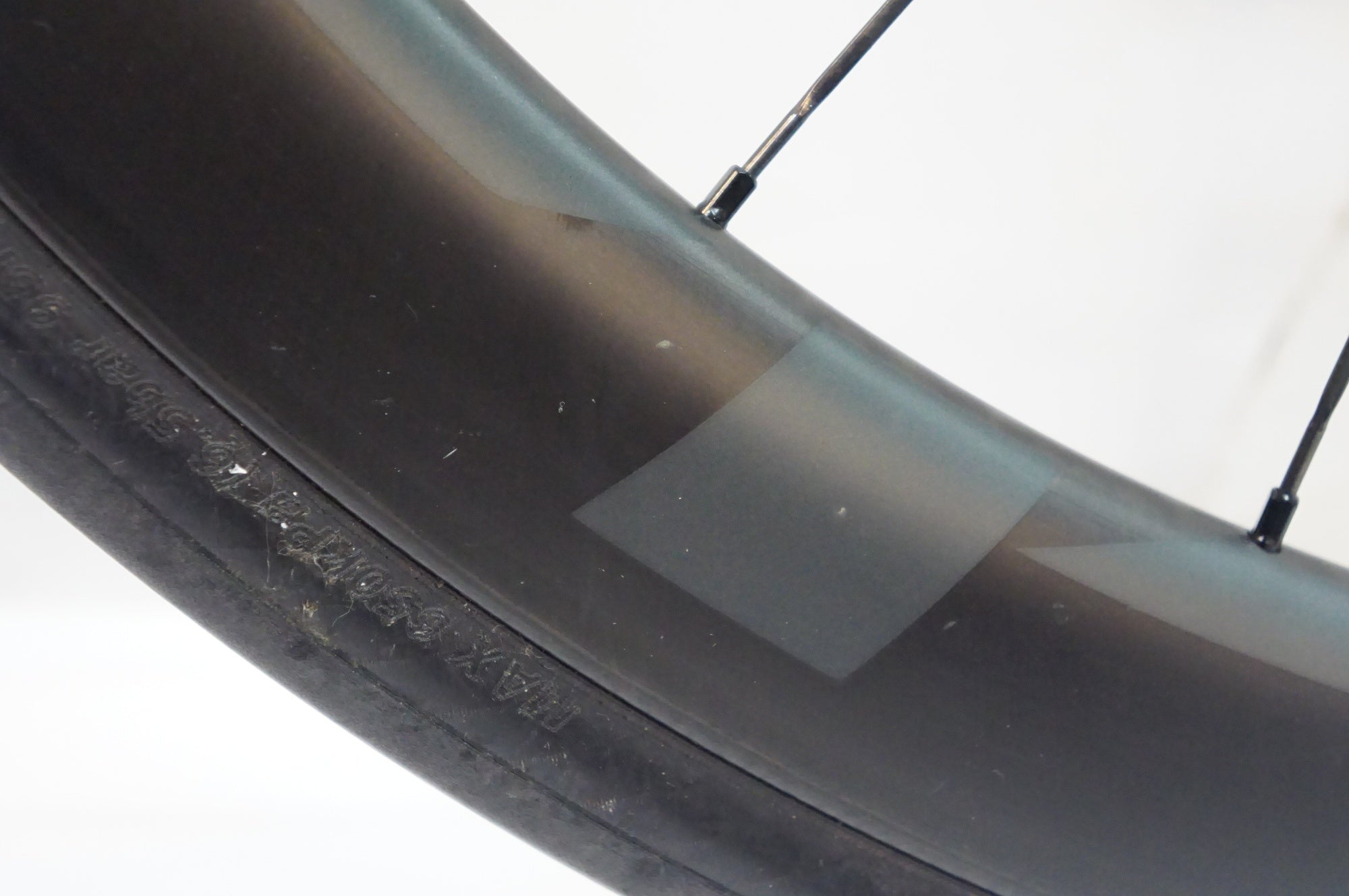 ZIPP 「ジップ」 303S TUBELESS DISC シマノ 11速 ホイールセット