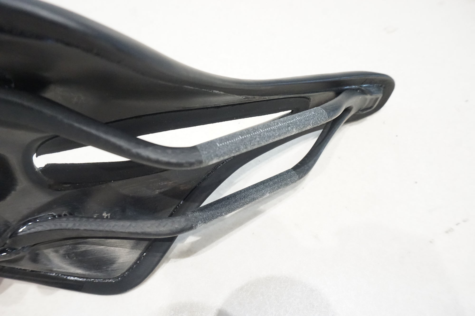 SPECIALIZED 「スペシャライズド」 S-WORKS ROMIN EVO カーボンレール サドル / 横浜戸塚店