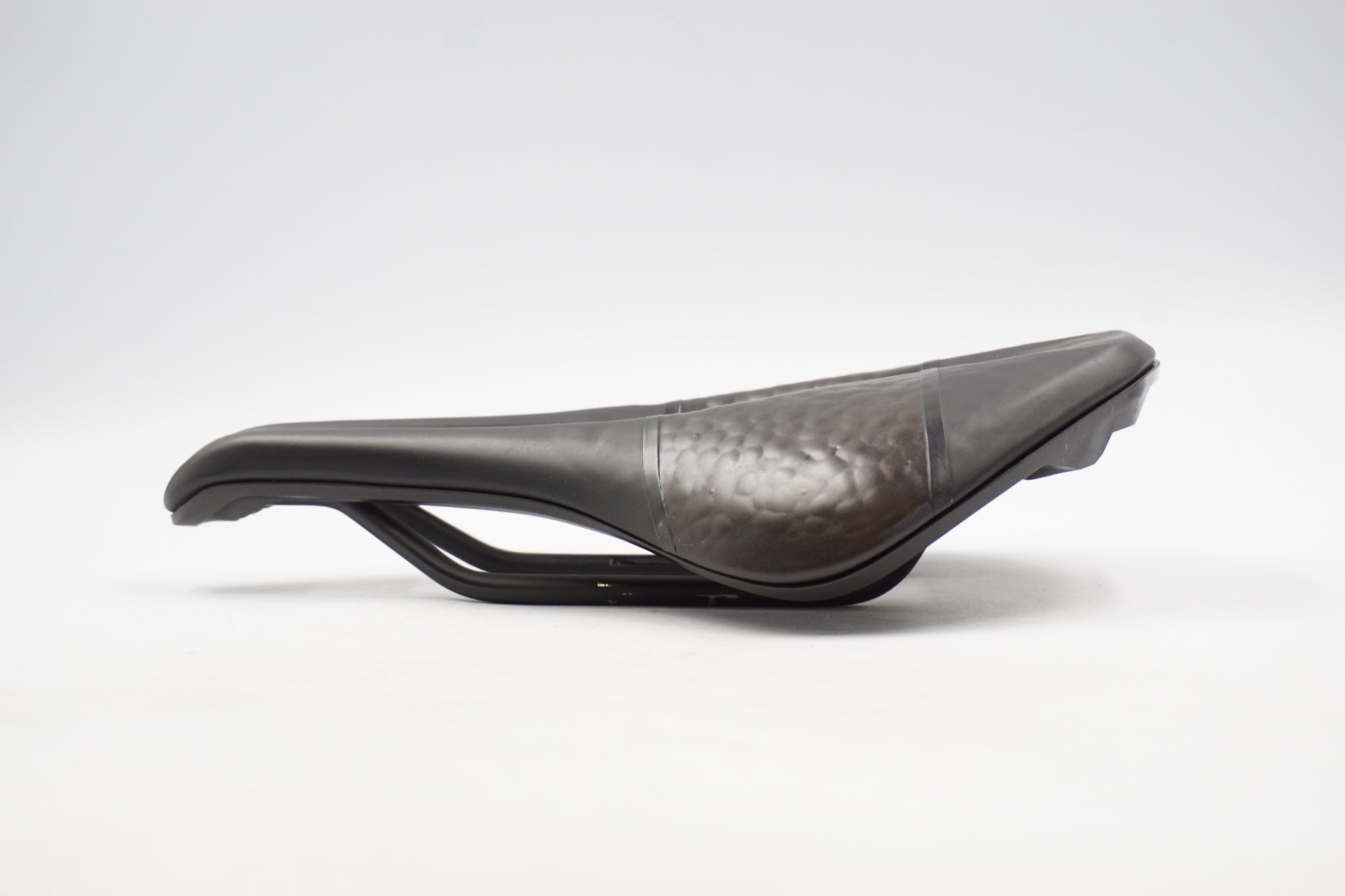 SPECIALIZED 「スペシャライズド」 POWER PRO ELASTON サドル / 奈良店