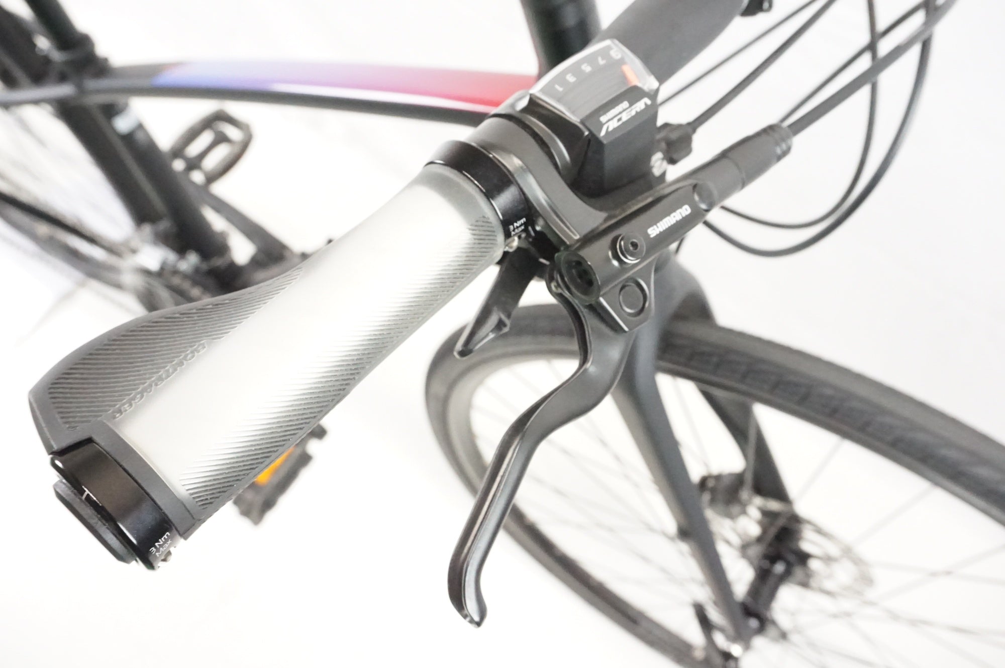 TREK 「トレック」 FX 3 DISC WOMEN'S 2021年モデル クロス