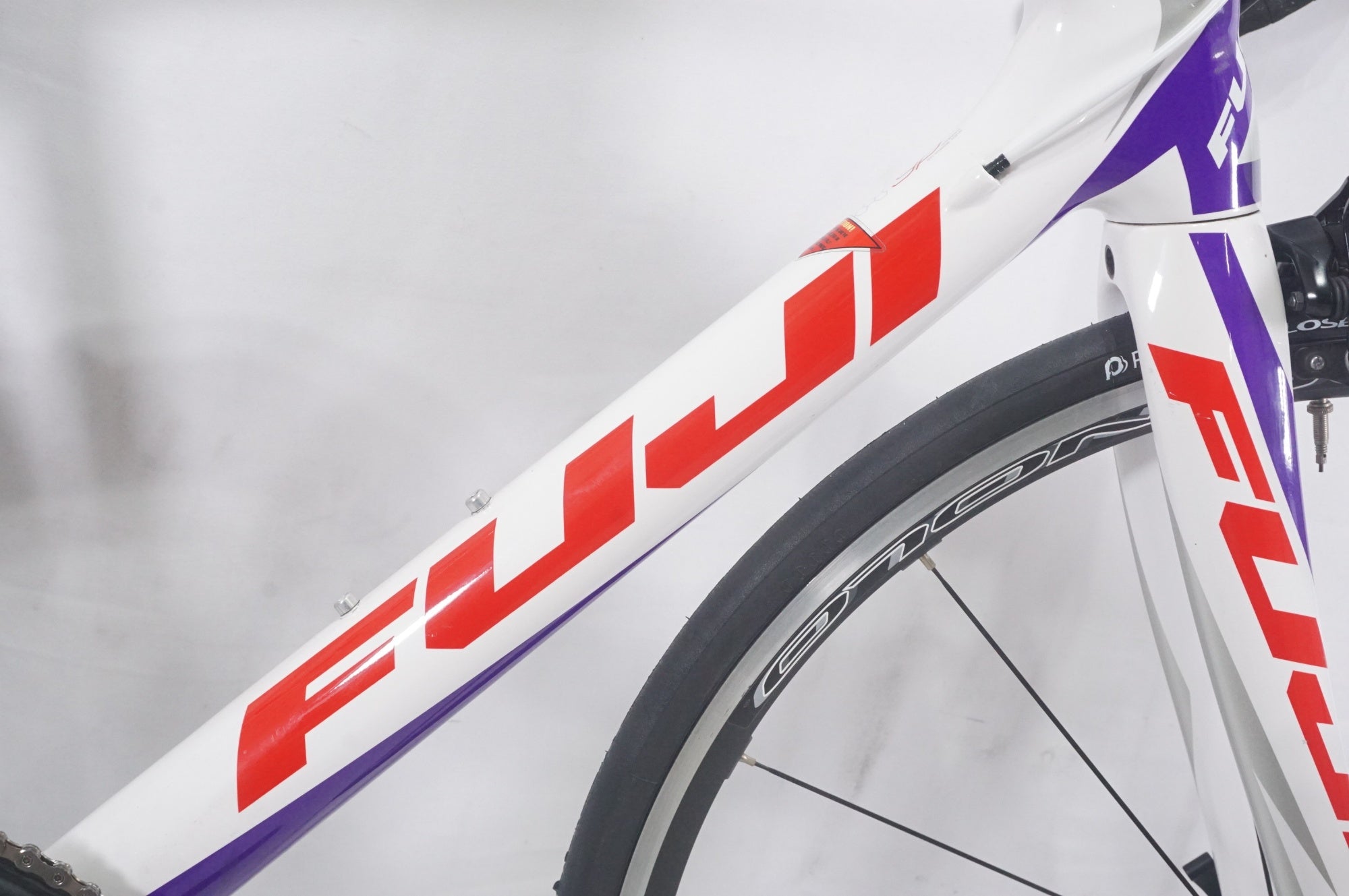 FUJI 「フジ」 SUPREME 3.0 2012年モデル カスタム ロードバイク/ AKIBA店