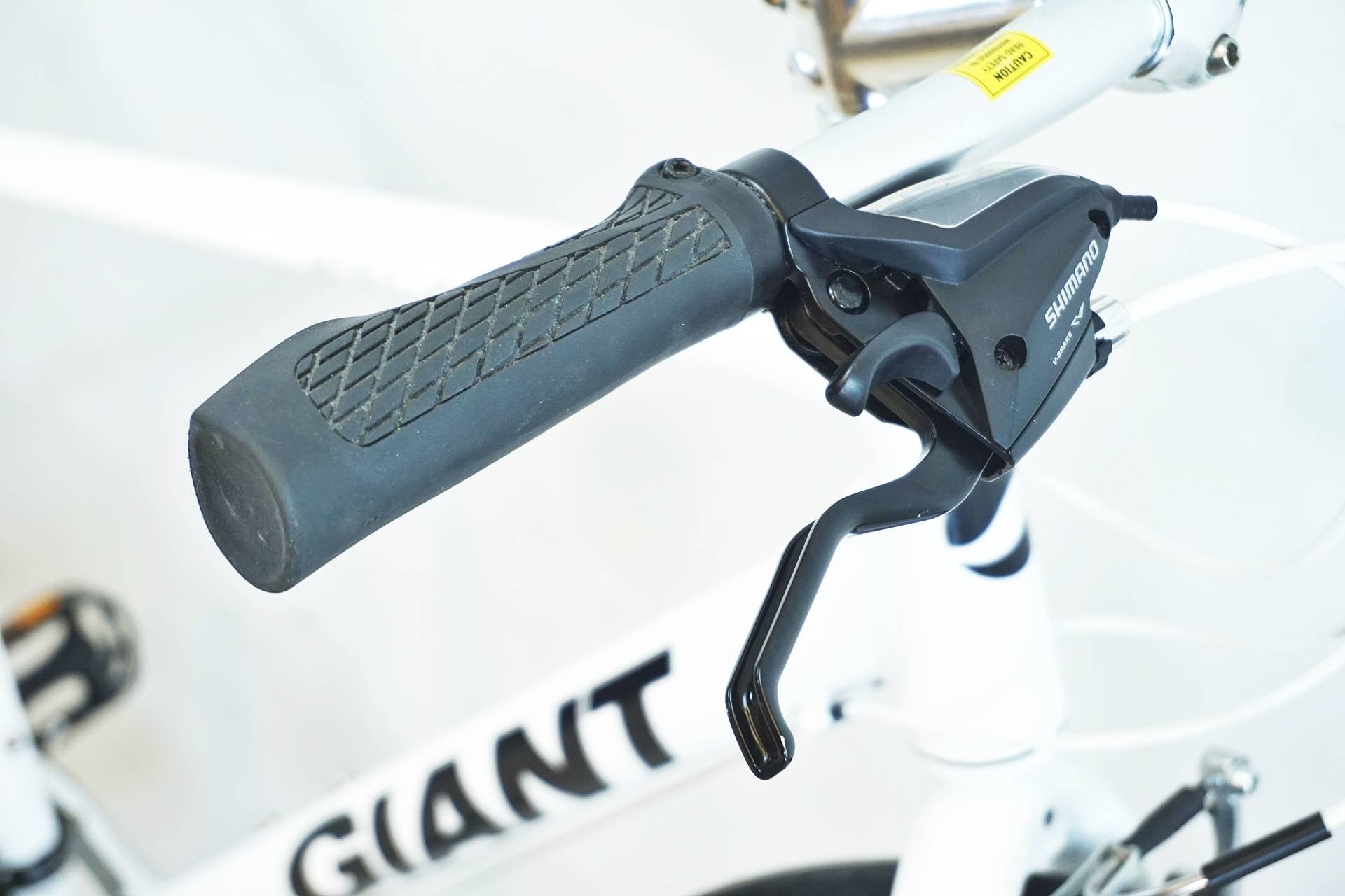 GIANT 「ジャイアント」 ESCAPE R3 2020年モデル クロスバイク