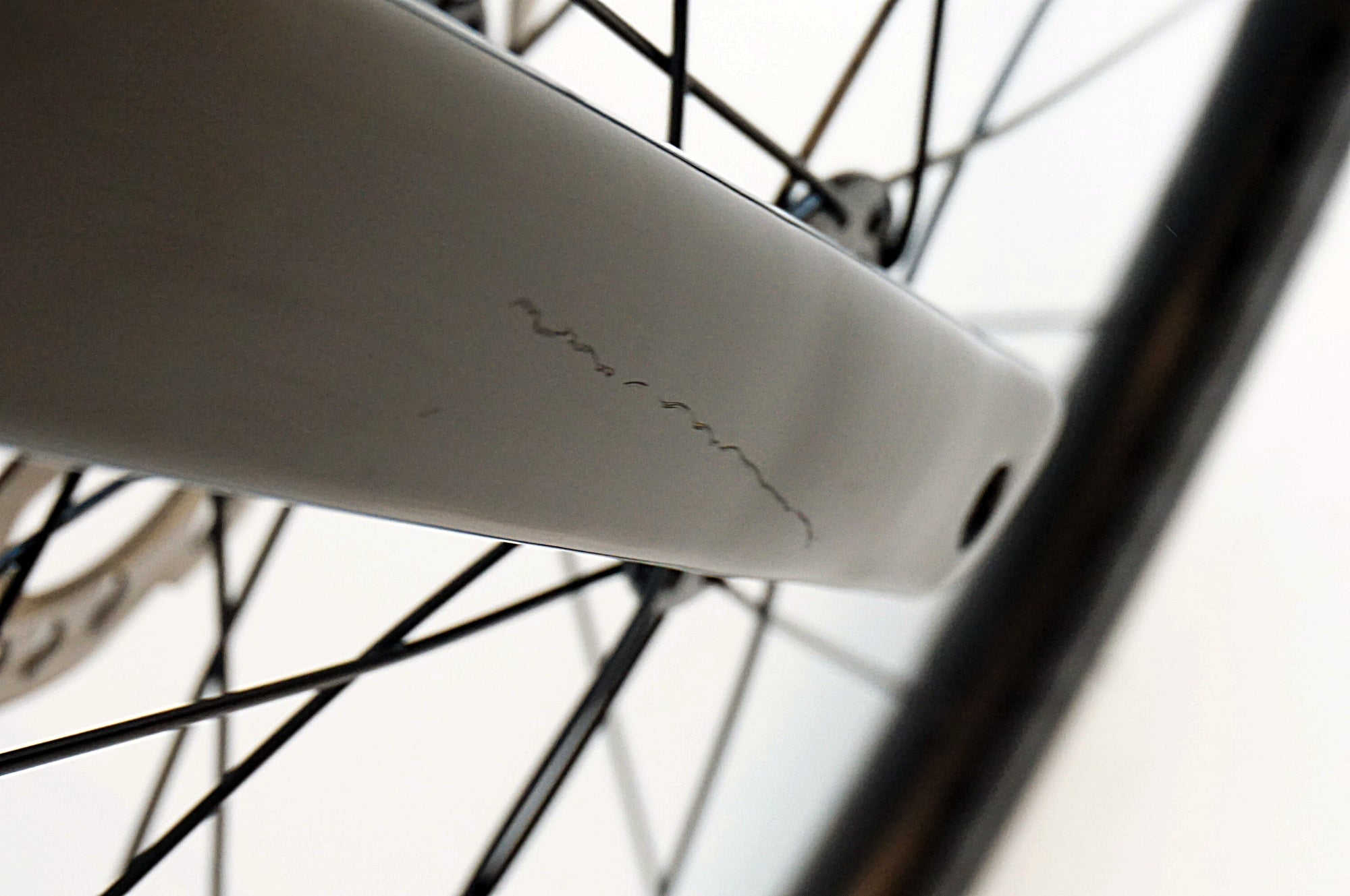 TREK 「トレック」 EMONDA ALR5 DISC 2023年モデル ロードバイク